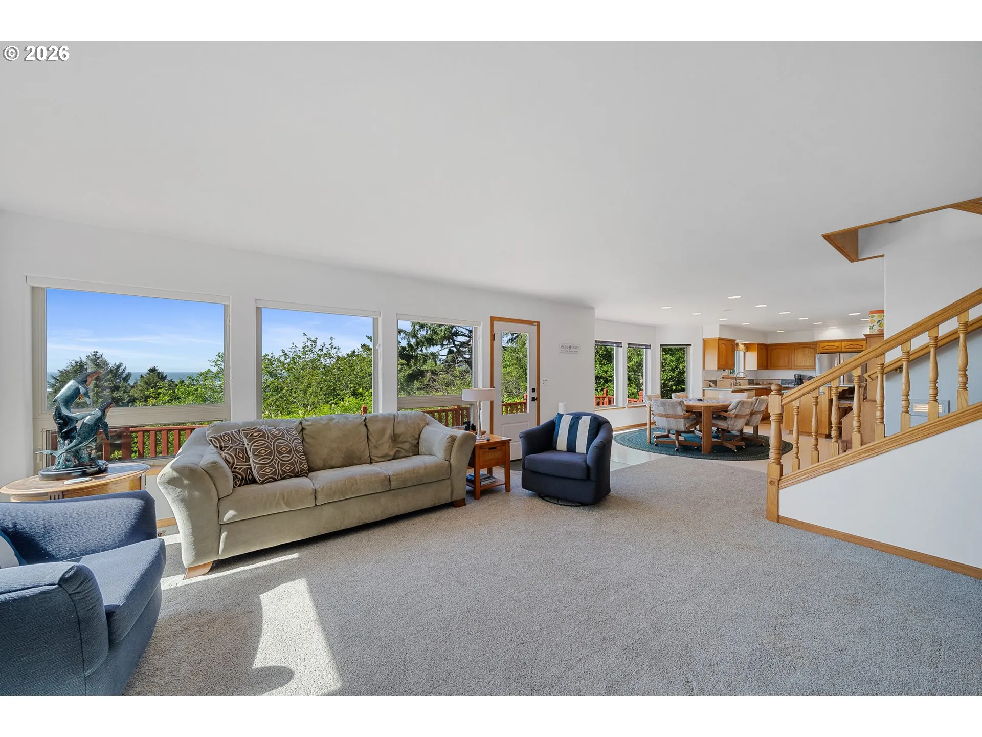 Living Room/Dining Room