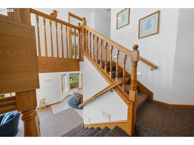 Staircase-To Upper Level