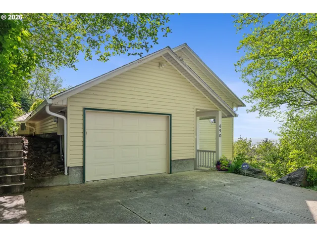 View-Front of house