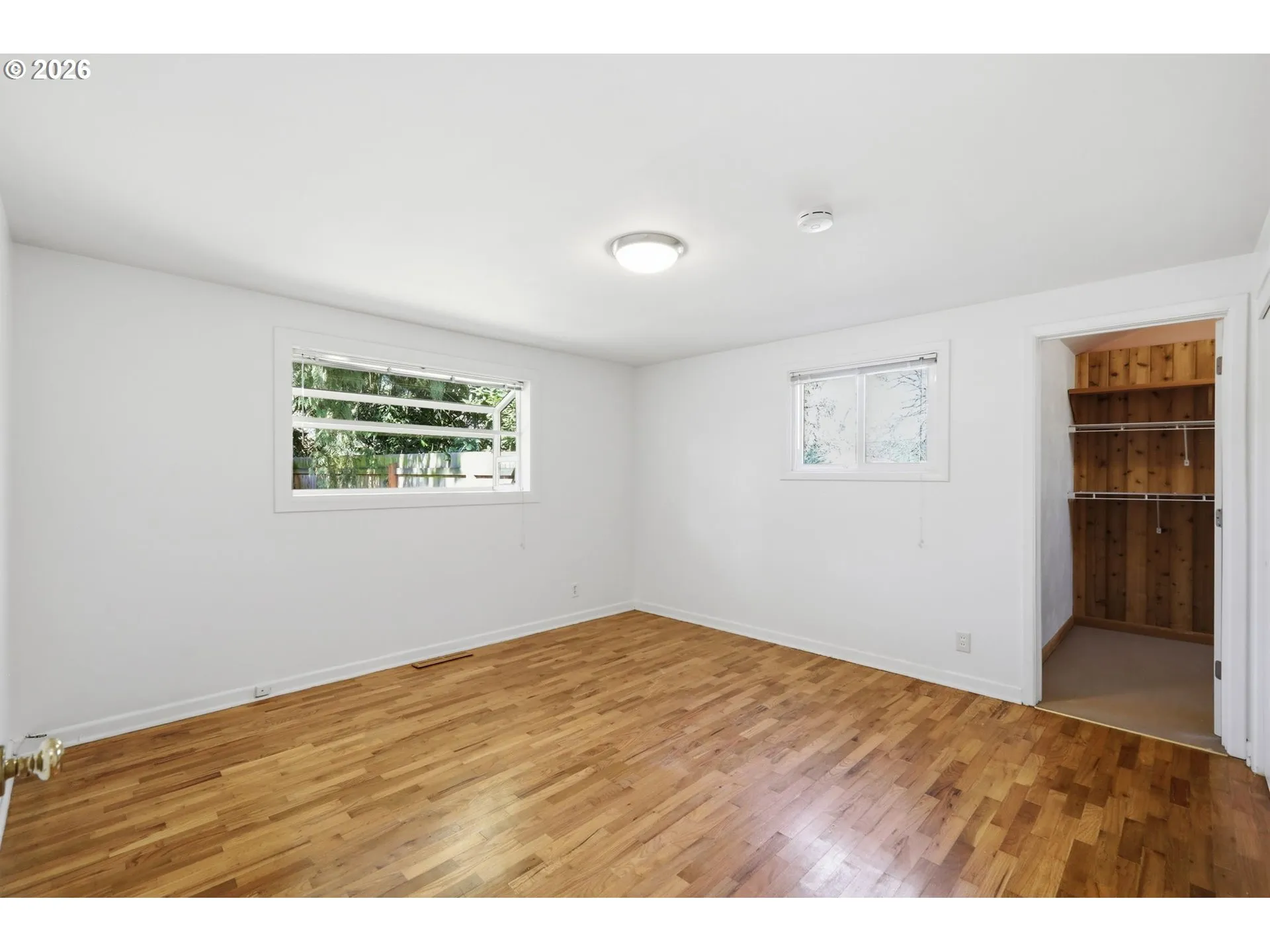 Bedroom, Primary