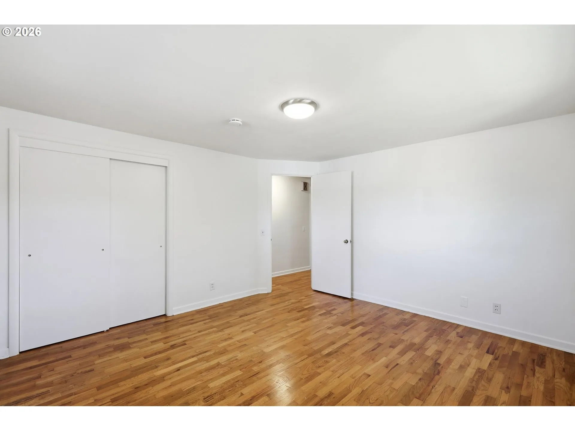 Bedroom, Primary