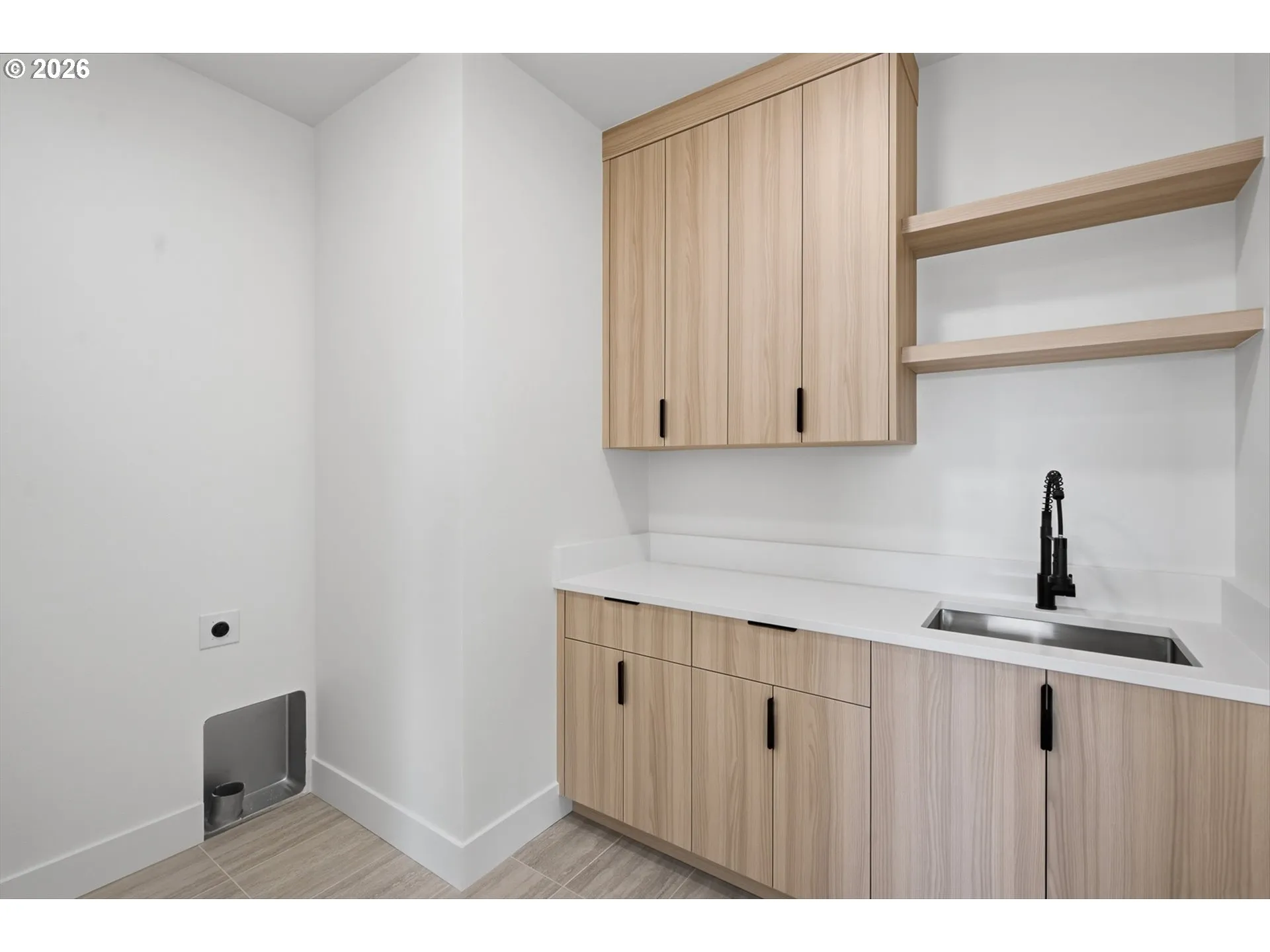 Laundry-Upper