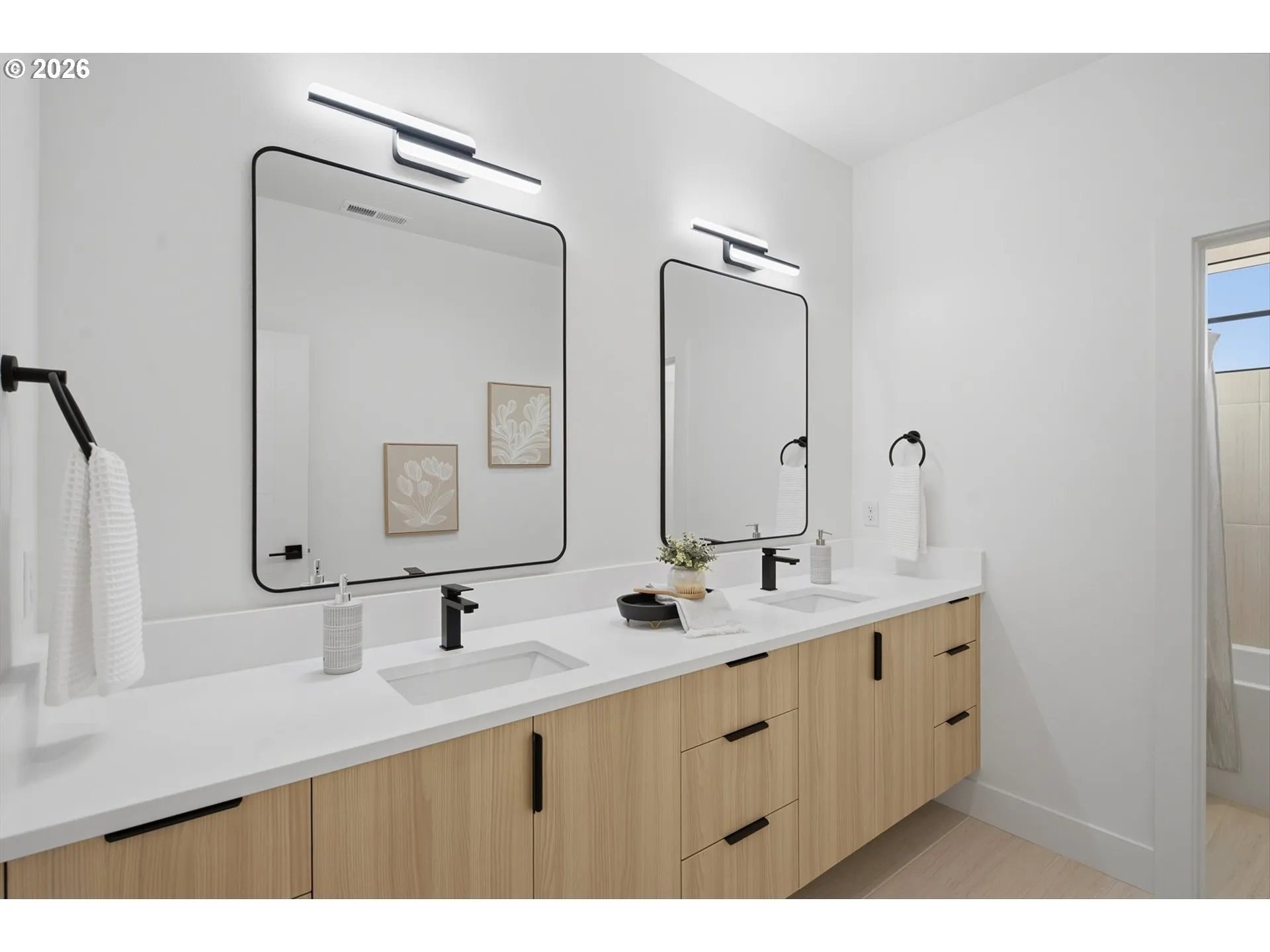 Bathroom-Upper