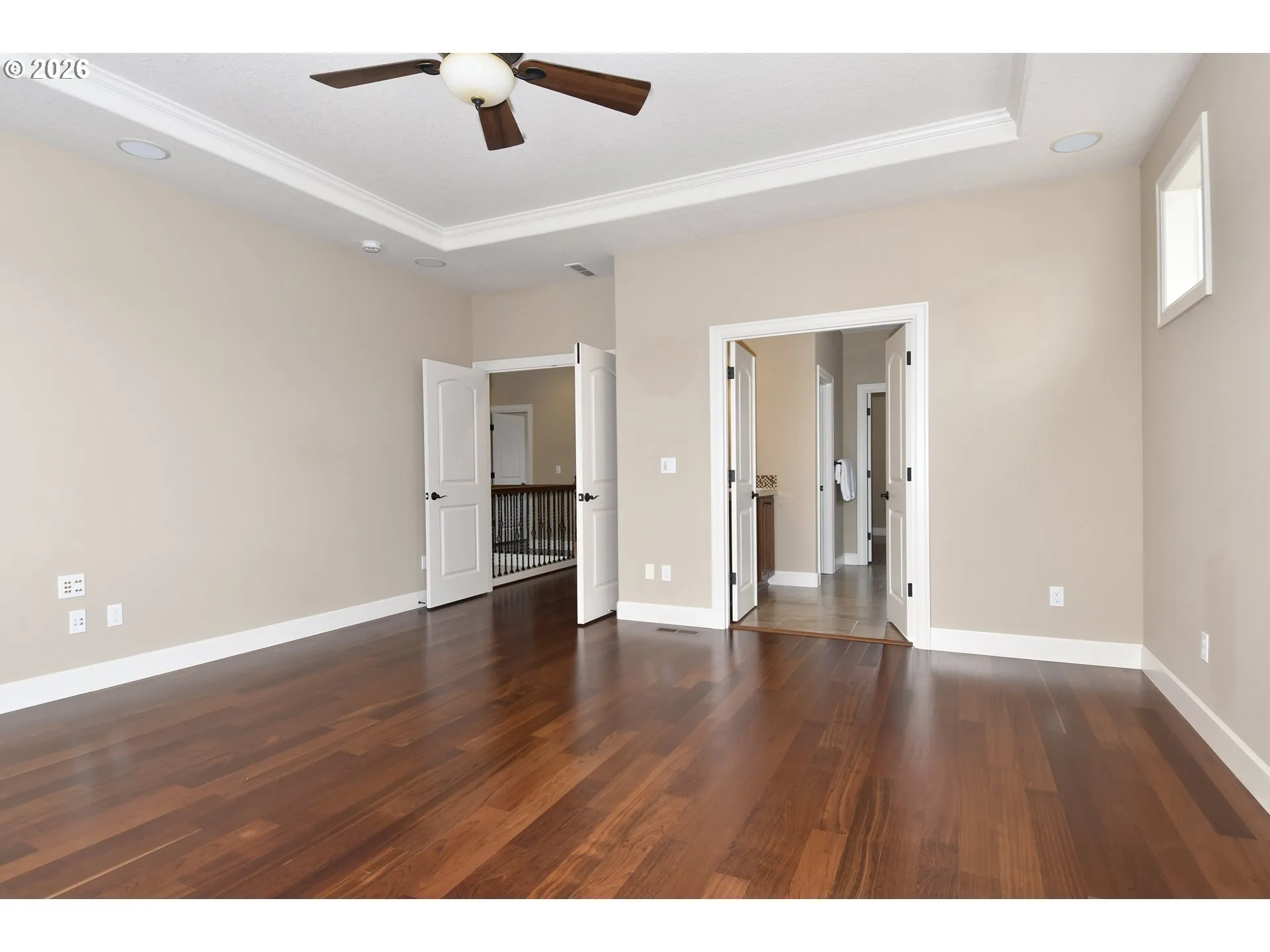 Bedroom, Primary