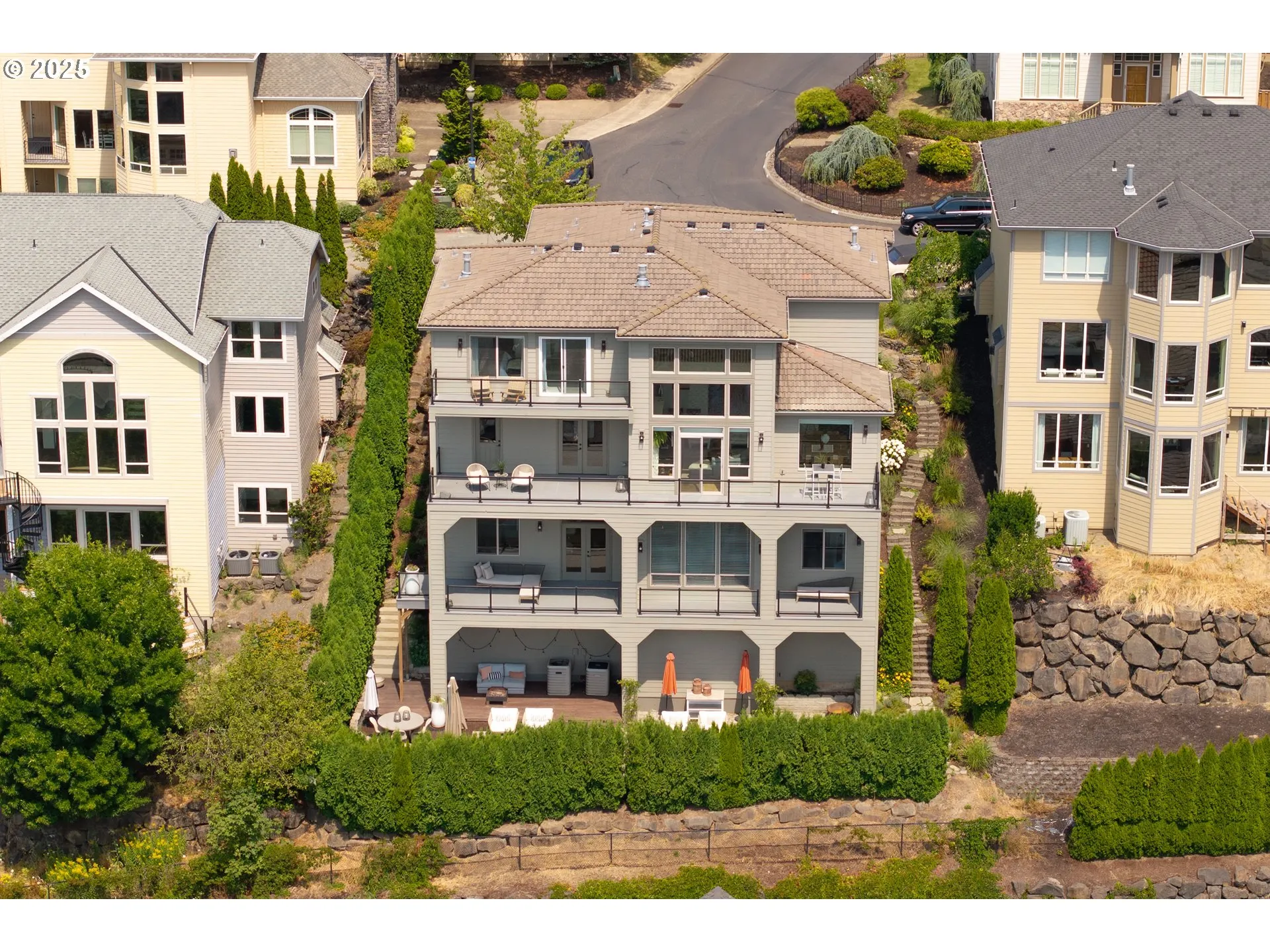 Exterior-South Facing