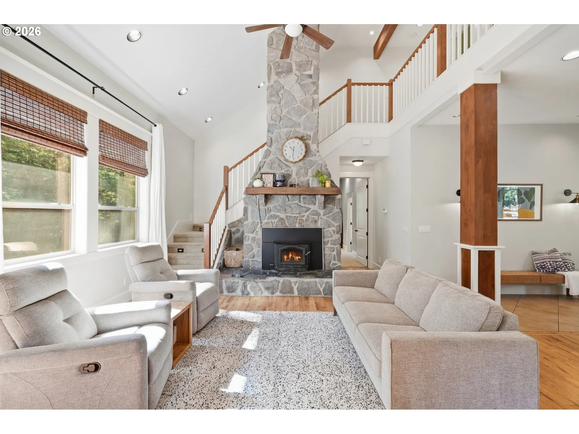 Living Room-Fireplace