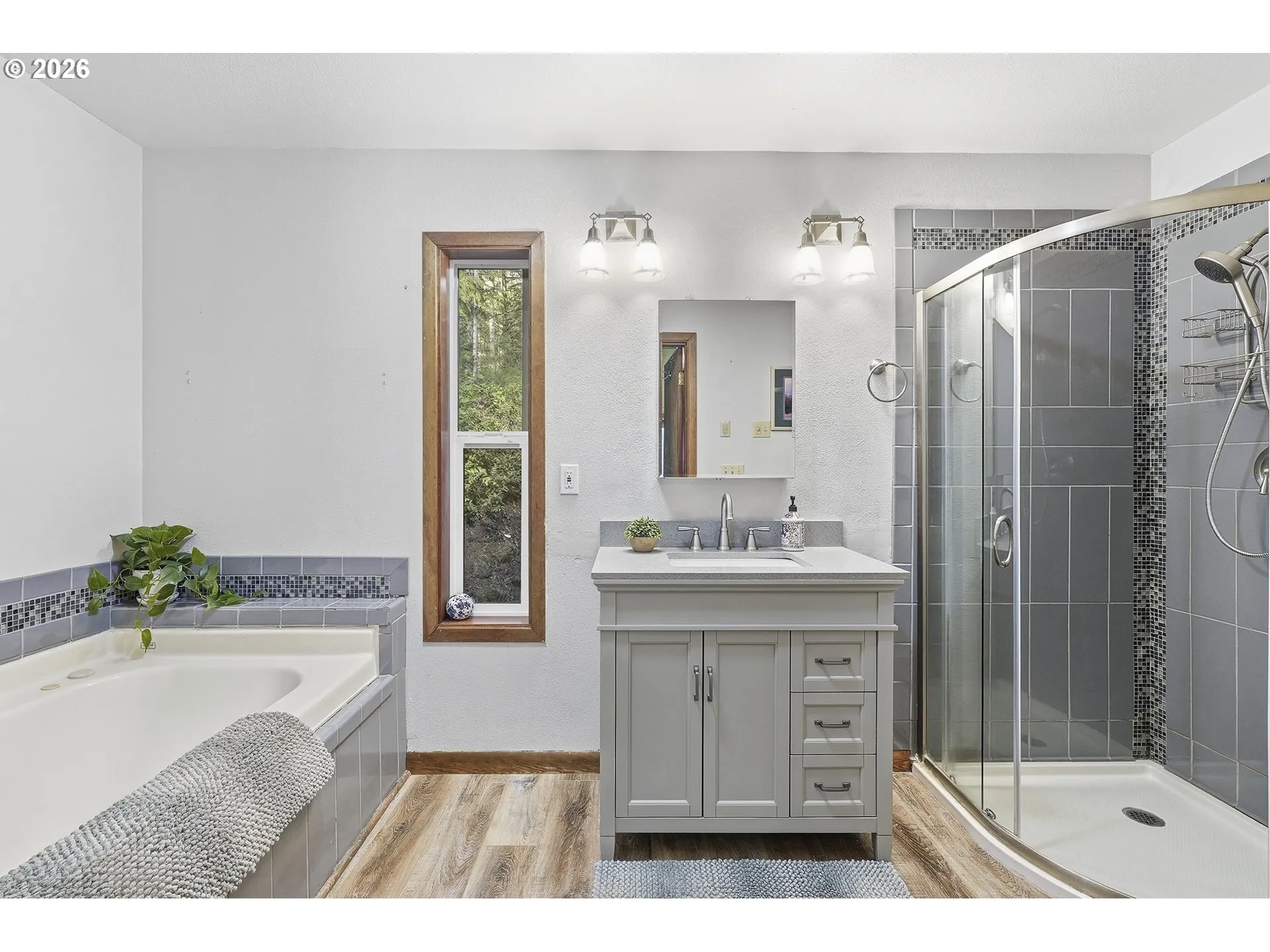 Owner's Suite Bathroom