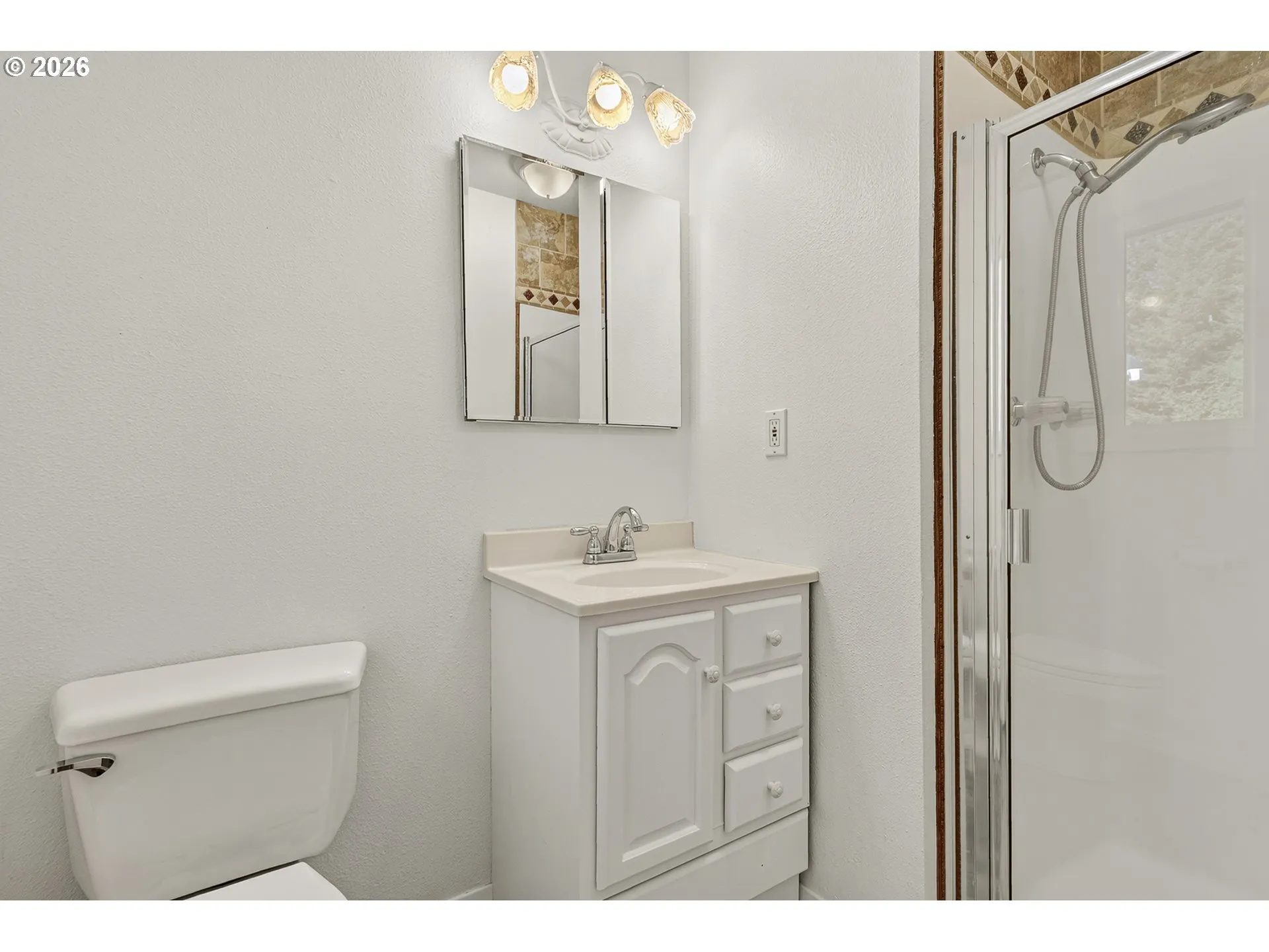 Bathroom, Attached