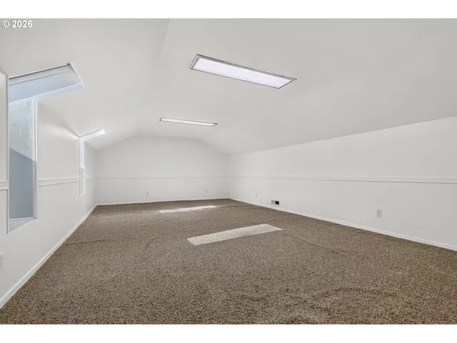 Bonus Room