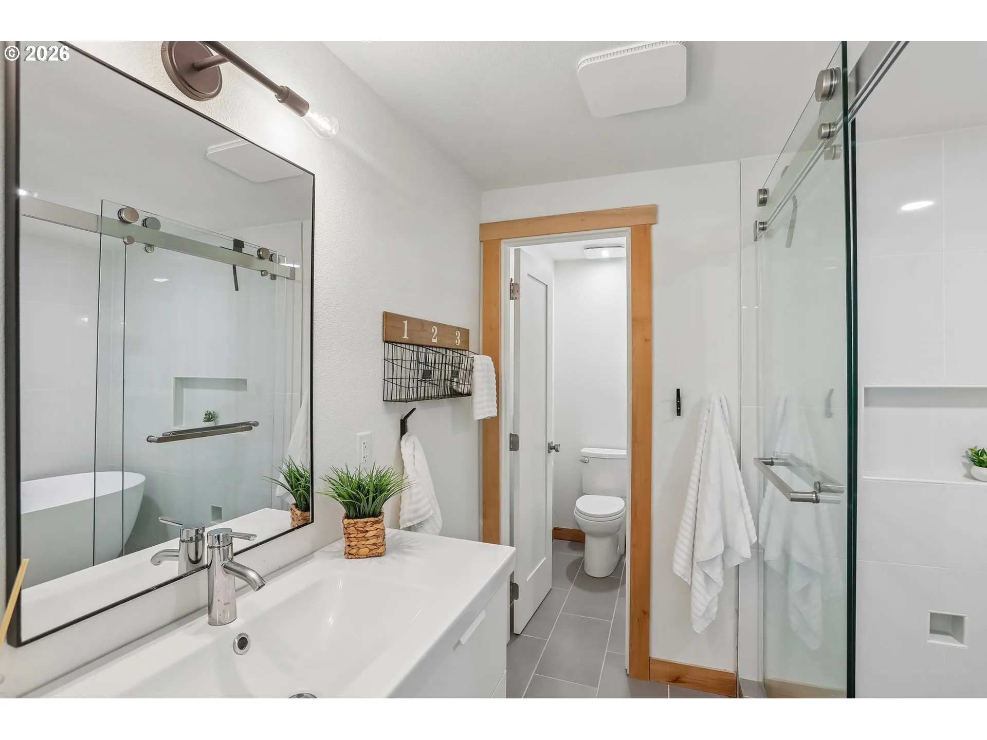 Primary Bedroom-Attached Bathroom
