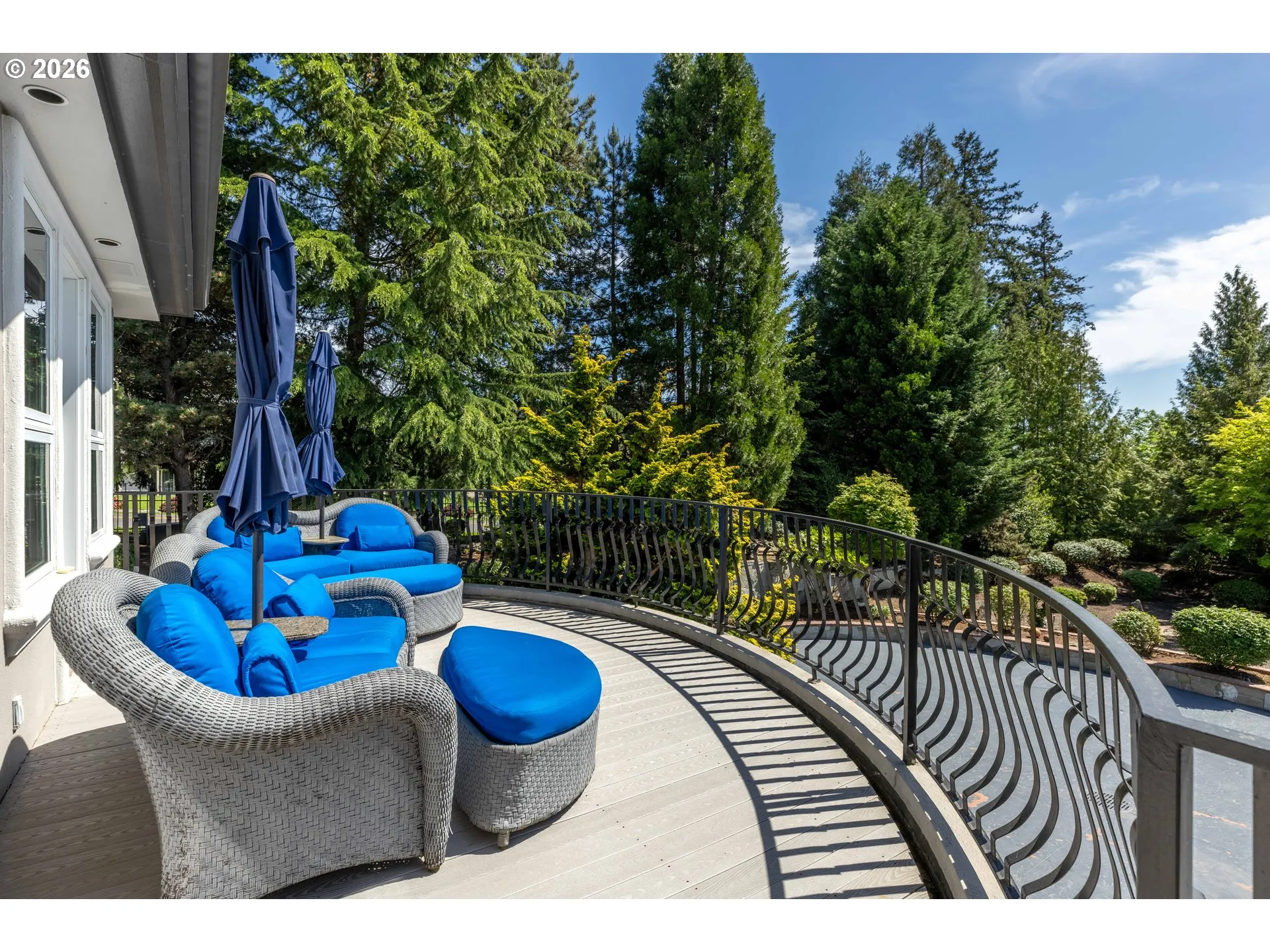 Balcony-Private