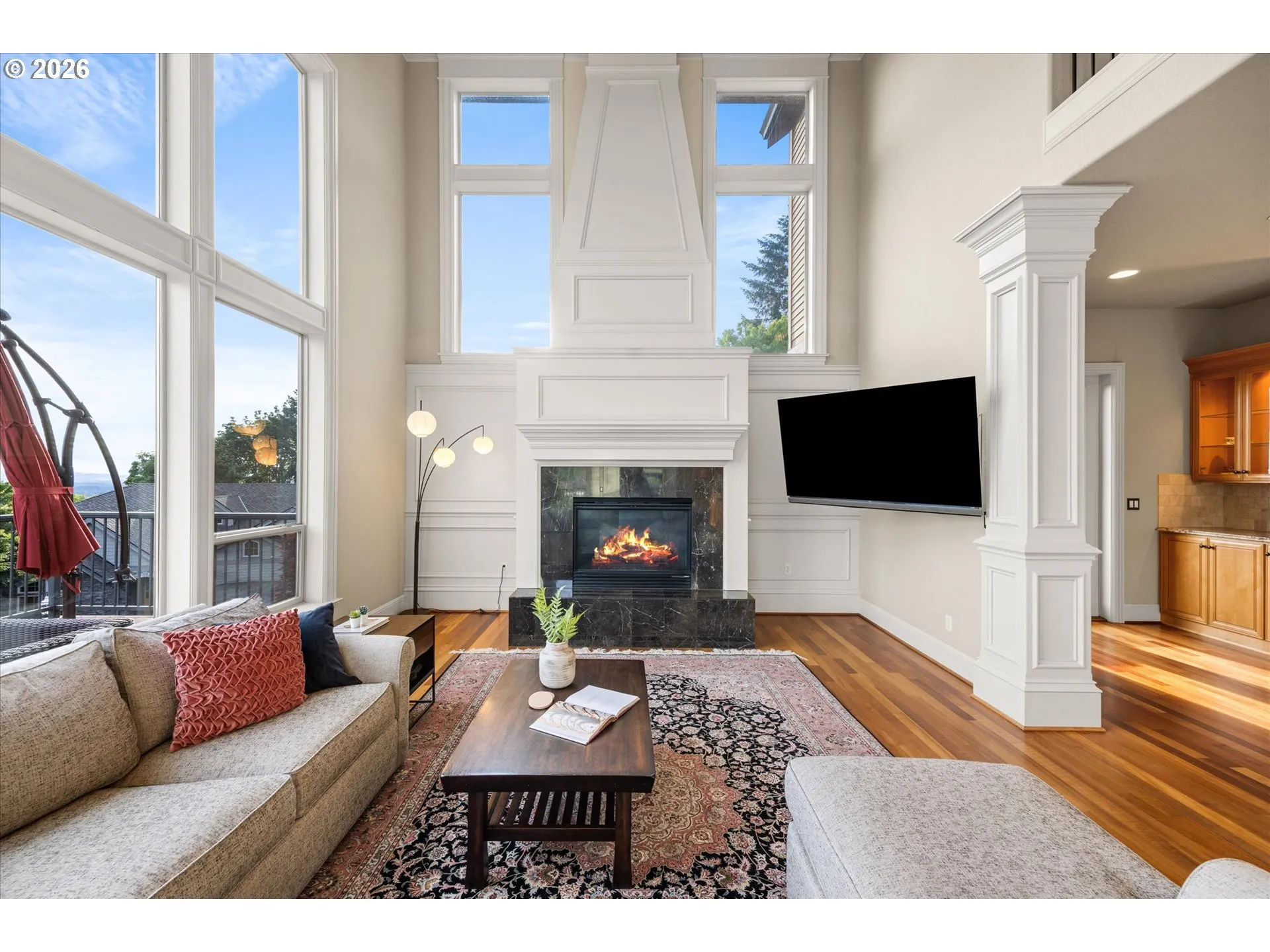 Living Room-Fireplace