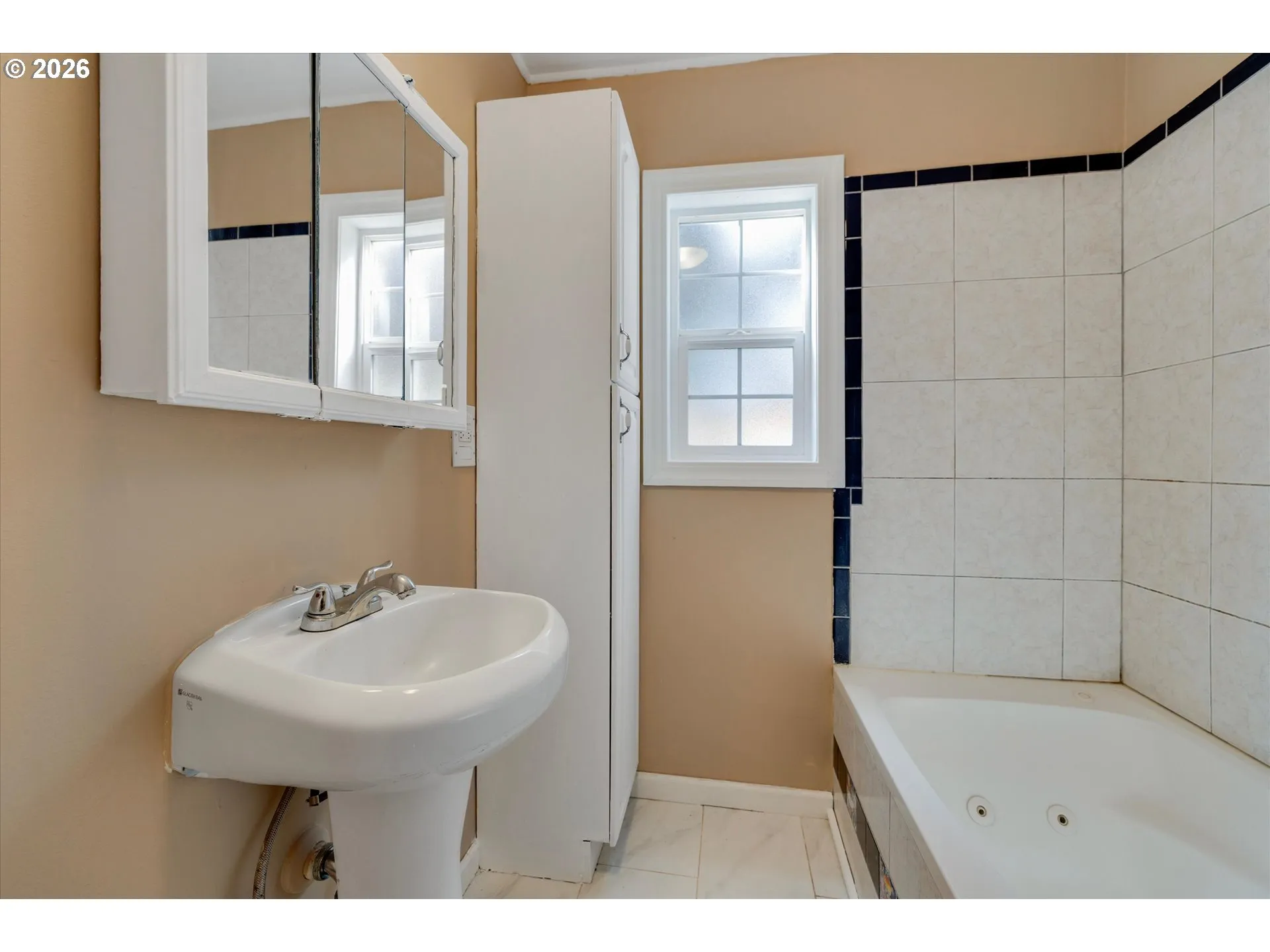 Bathroom-Hall