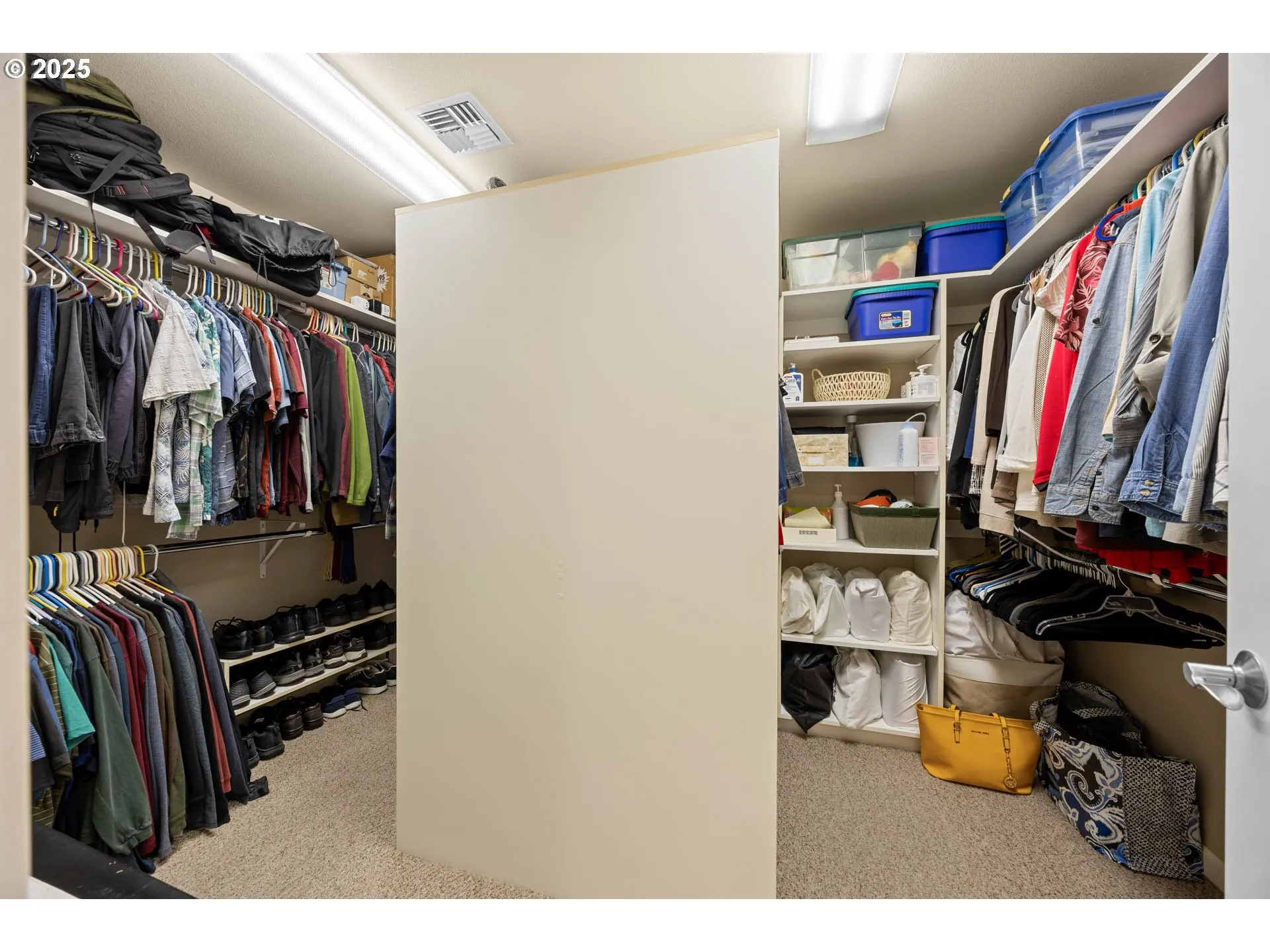 Bedroom, Owner's Suite-Walk-In Closet