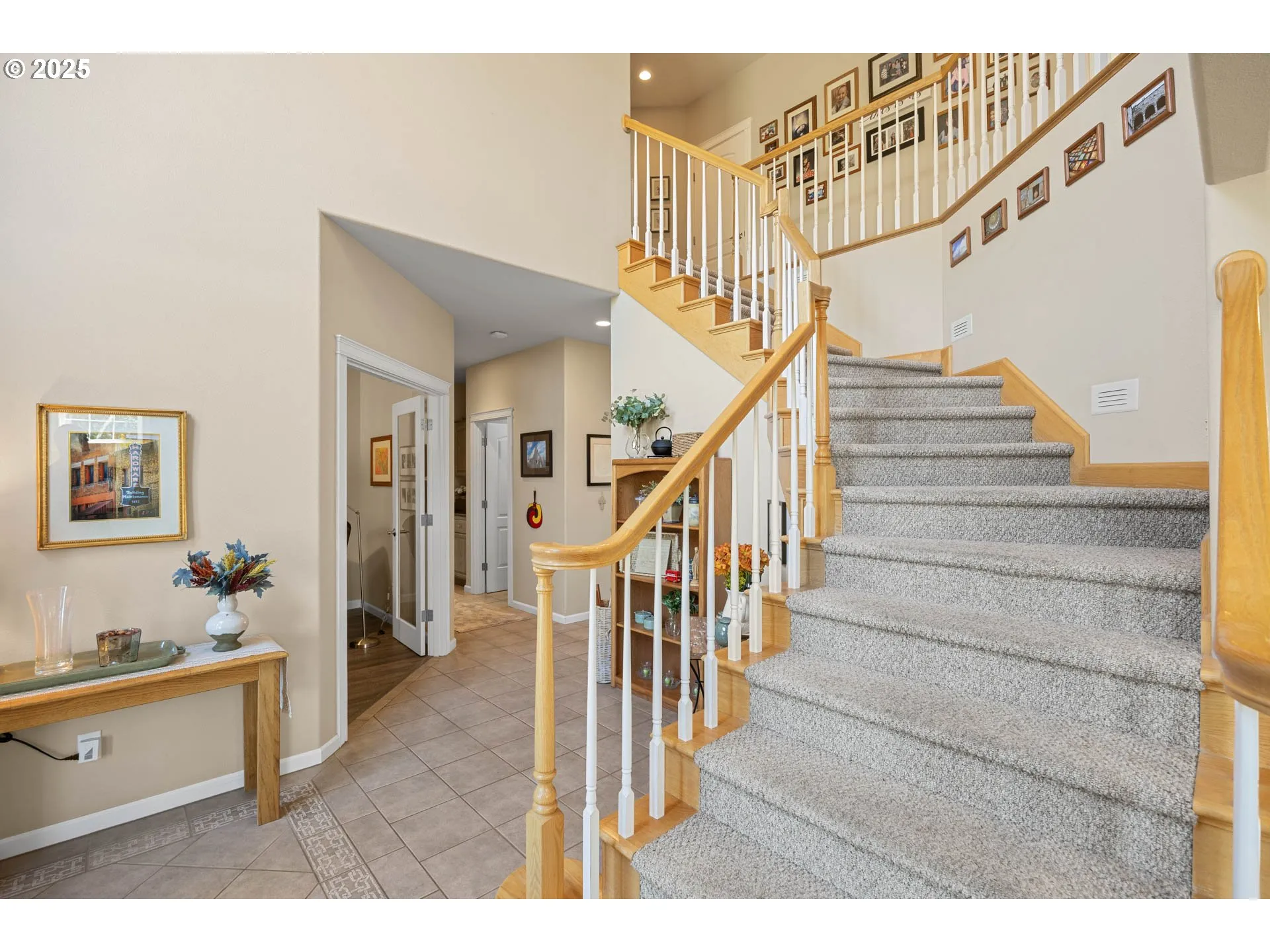 Staircase-To Upper Level