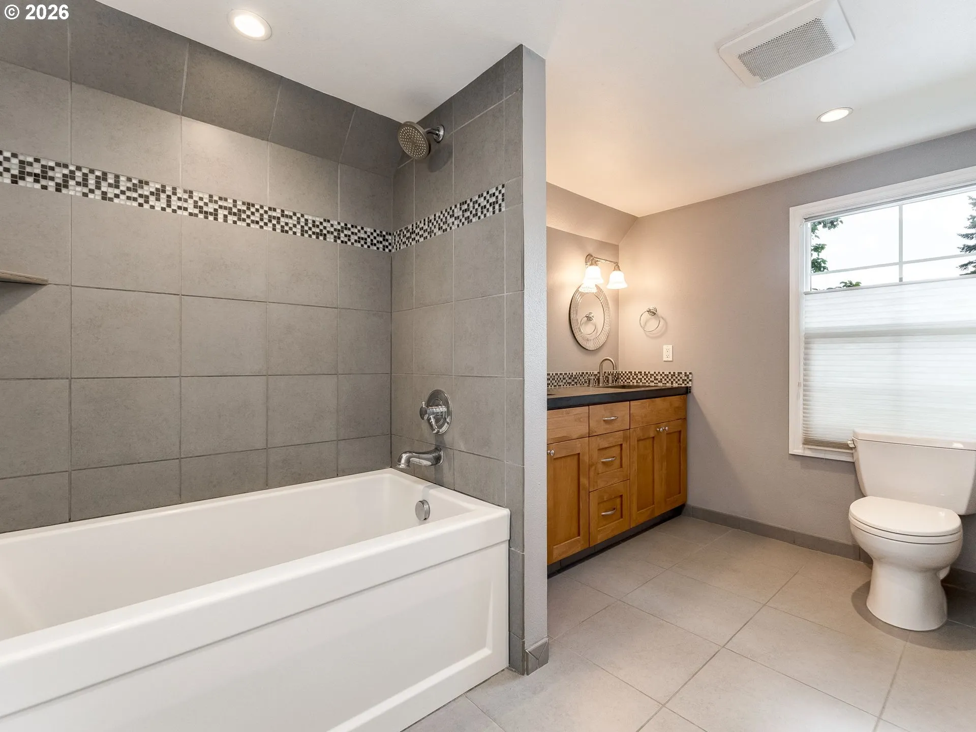 Owner's Suite Bathroom-Full Bathroom