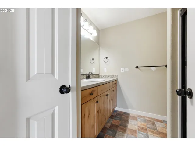 Owner's Suite Bathroom-Walk in Shower