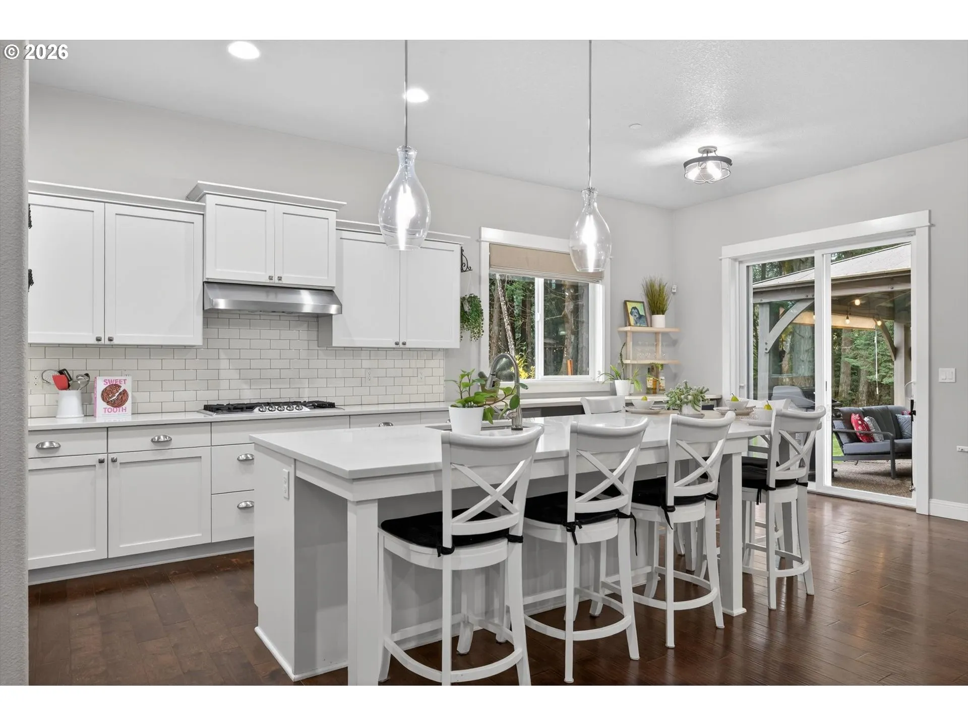 Kitchen-Island