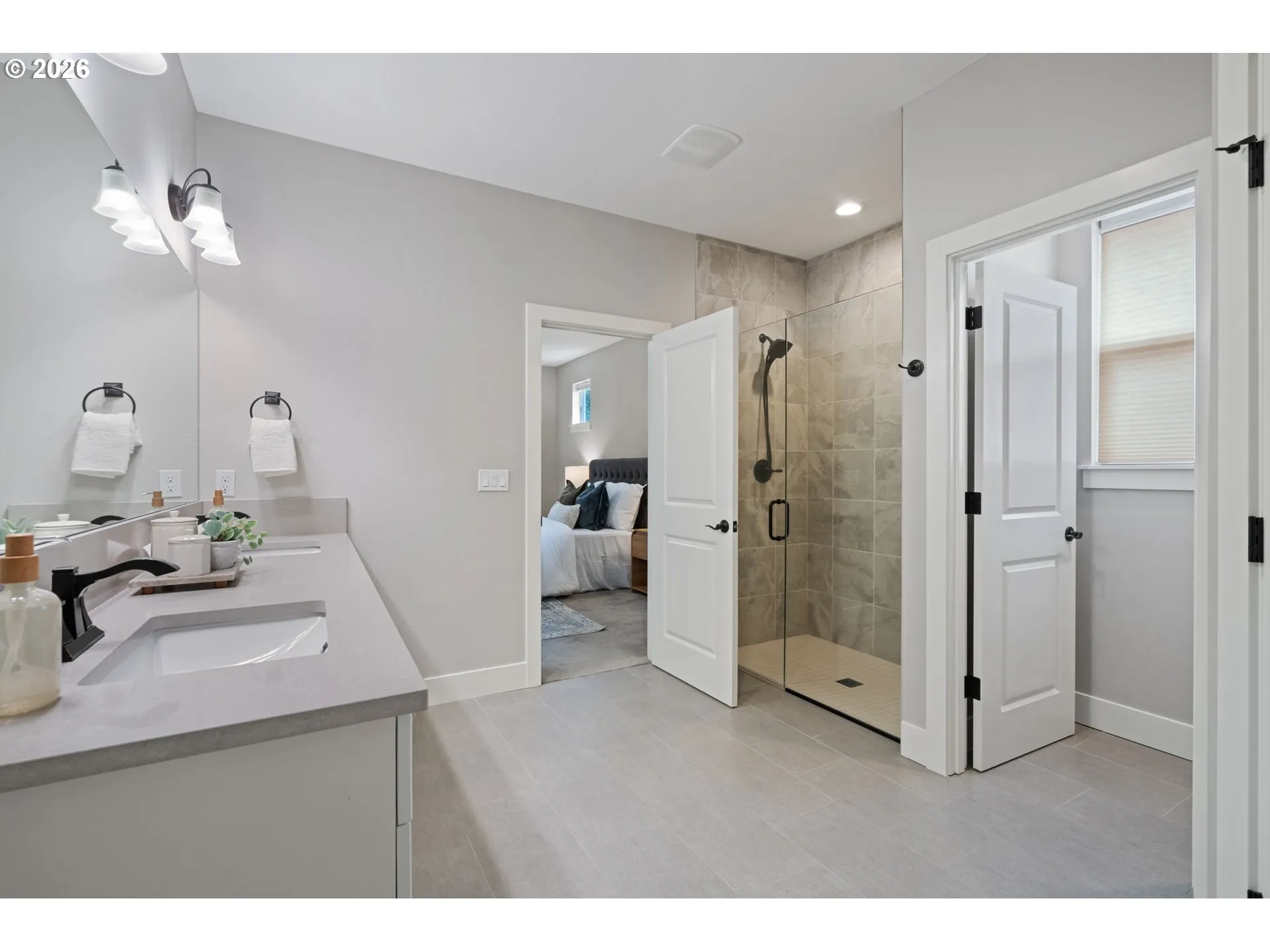 Bathroom, Attached-Walk in Shower
