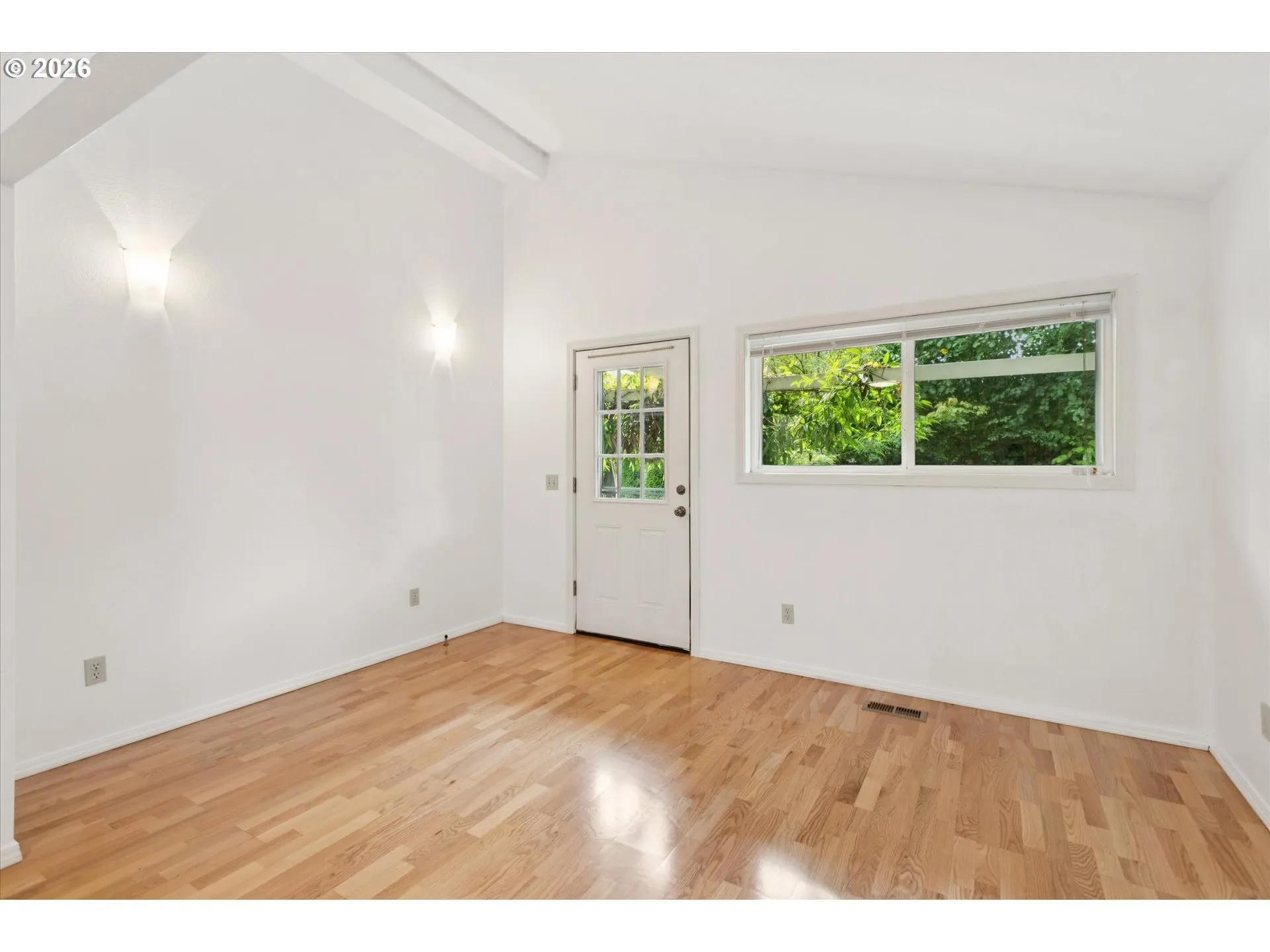 Bedroom, Primary-Main