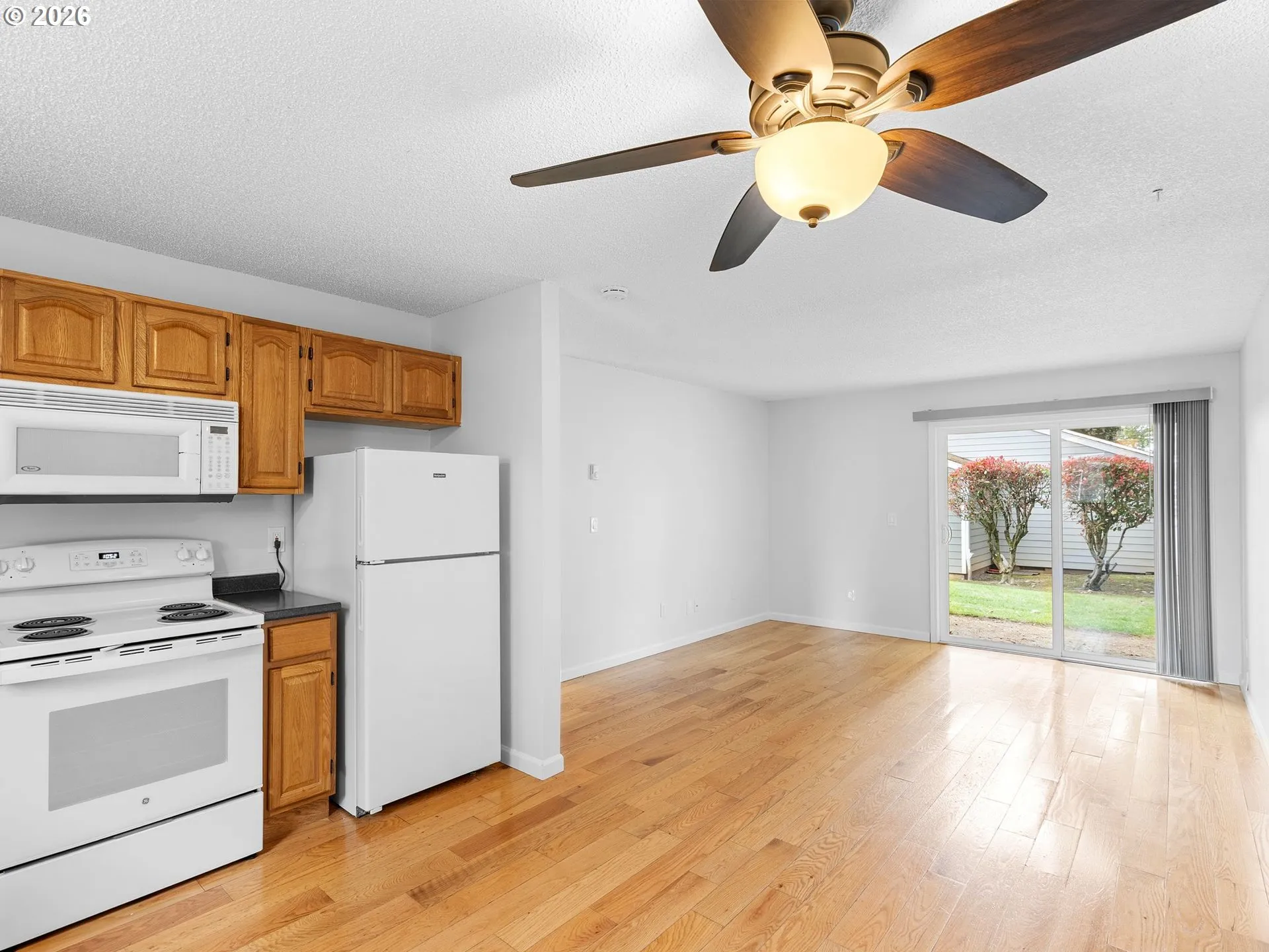 Kitchen-Ceiling Fan