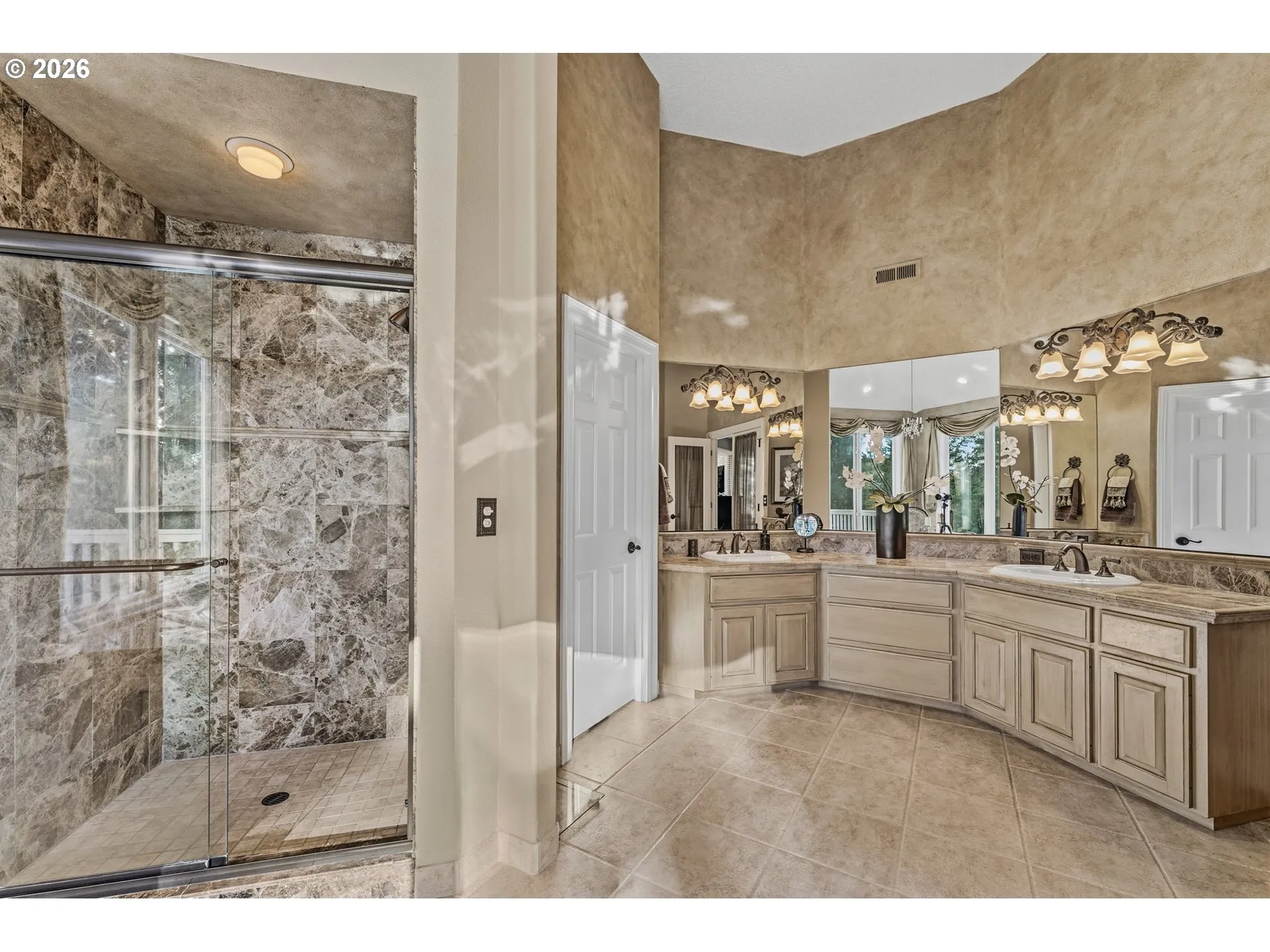 Owner's Suite Bathroom-Walk in Shower