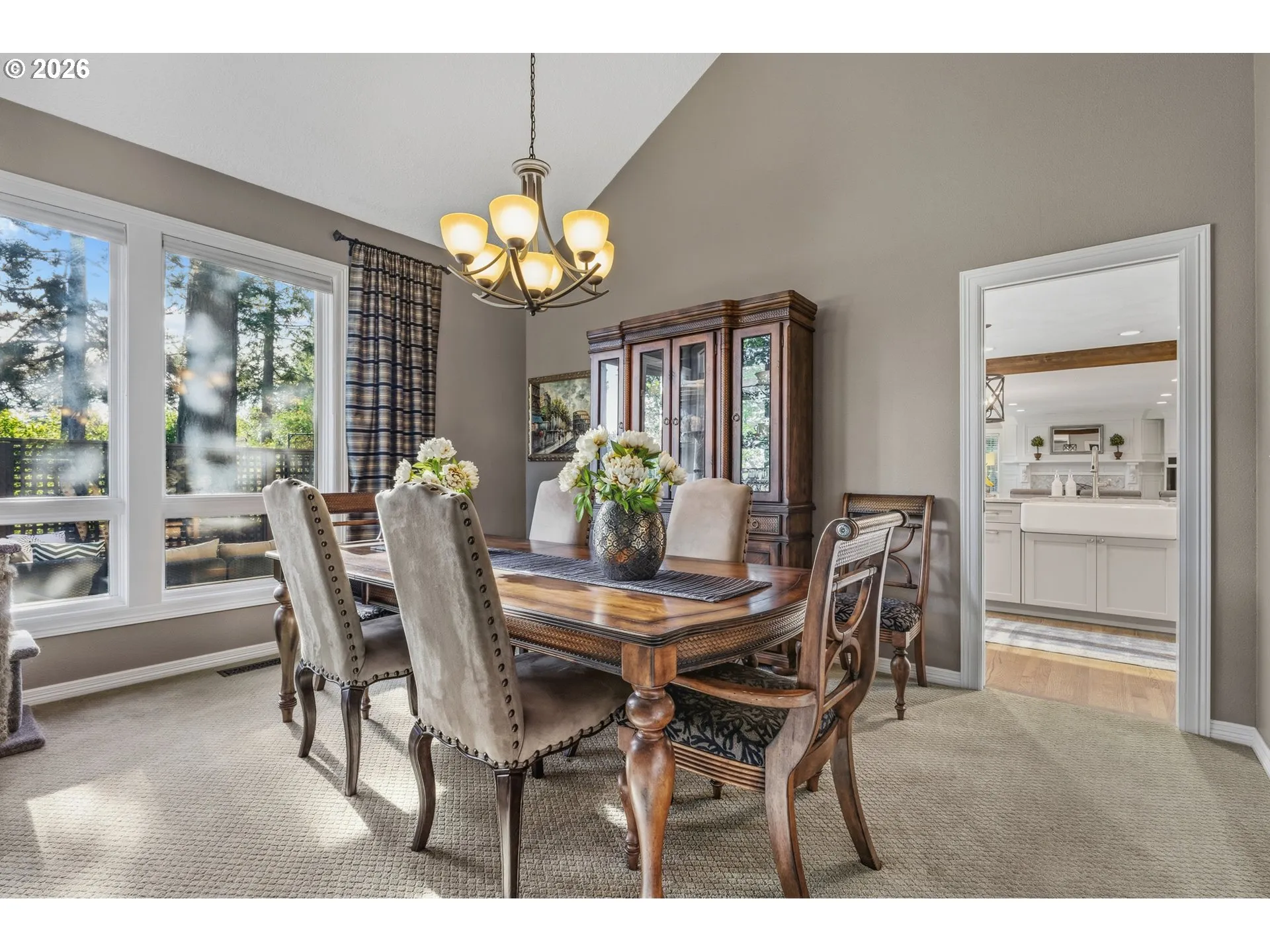 Dining Room-Vaulted Ceilings