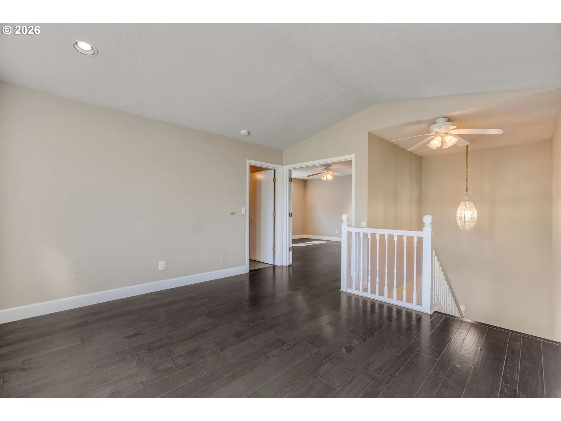 Bonus Room-Upper