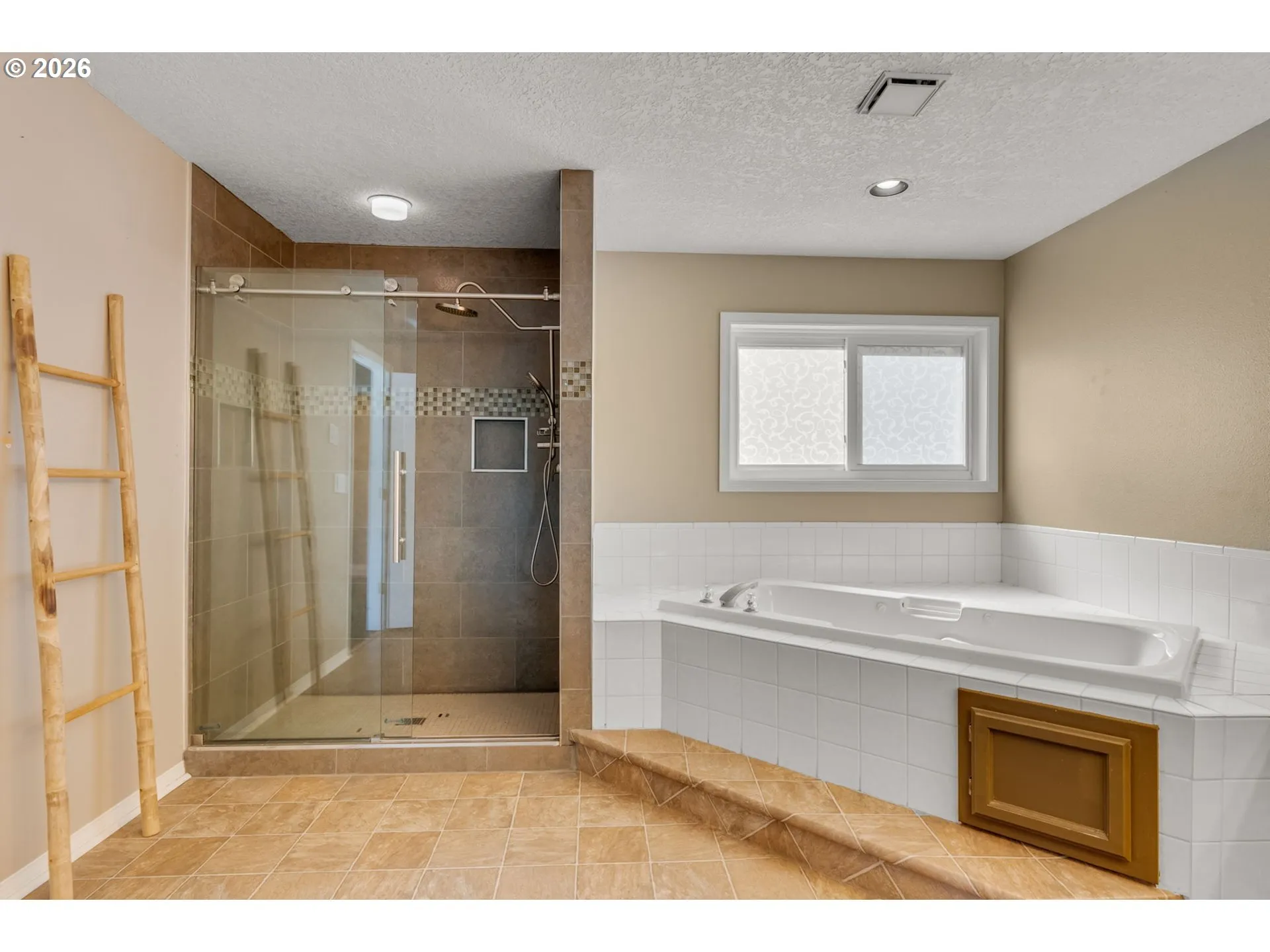 Bathroom, Attached-Walk in Shower