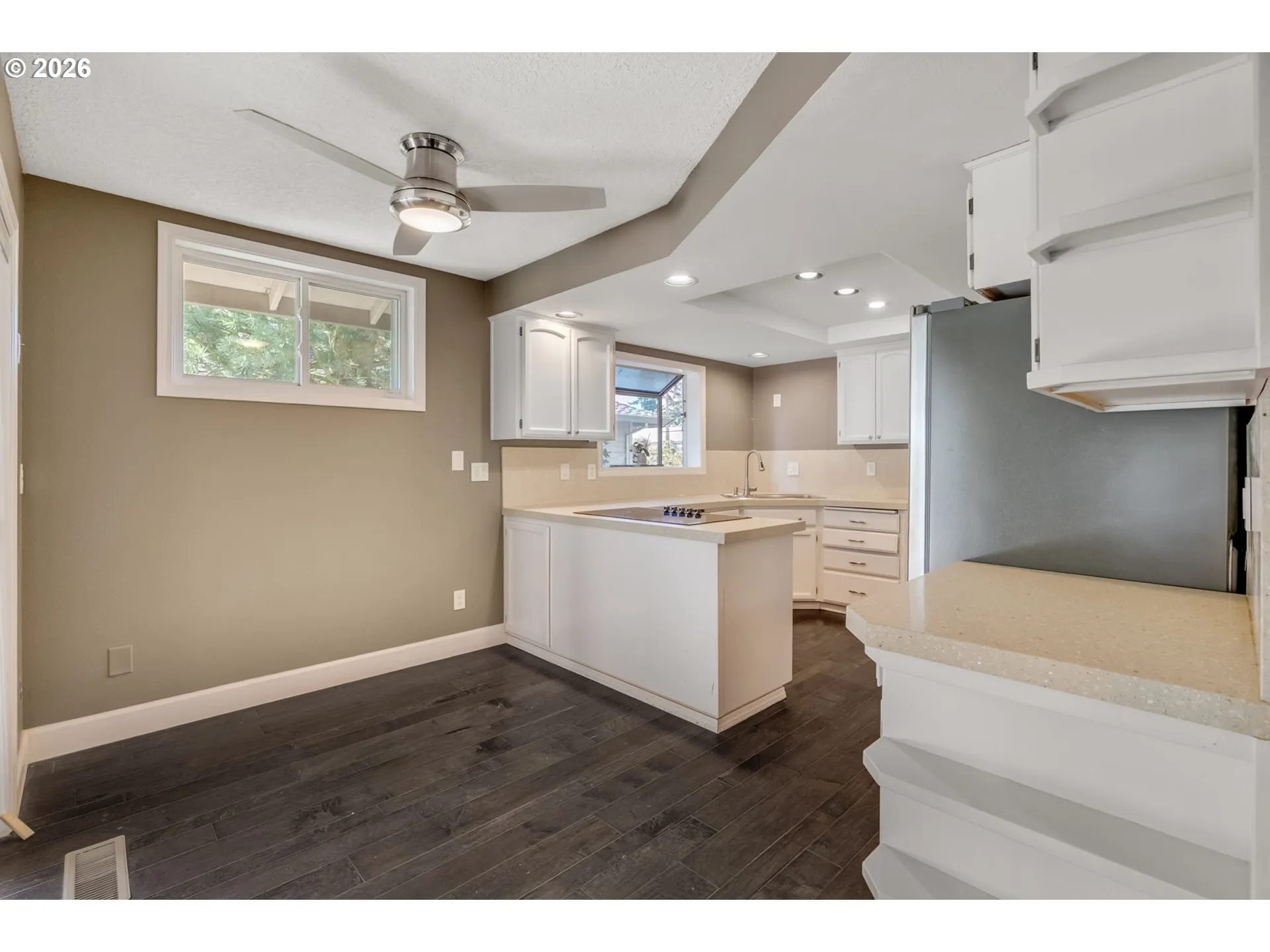 Kitchen/Nook-Eating Area