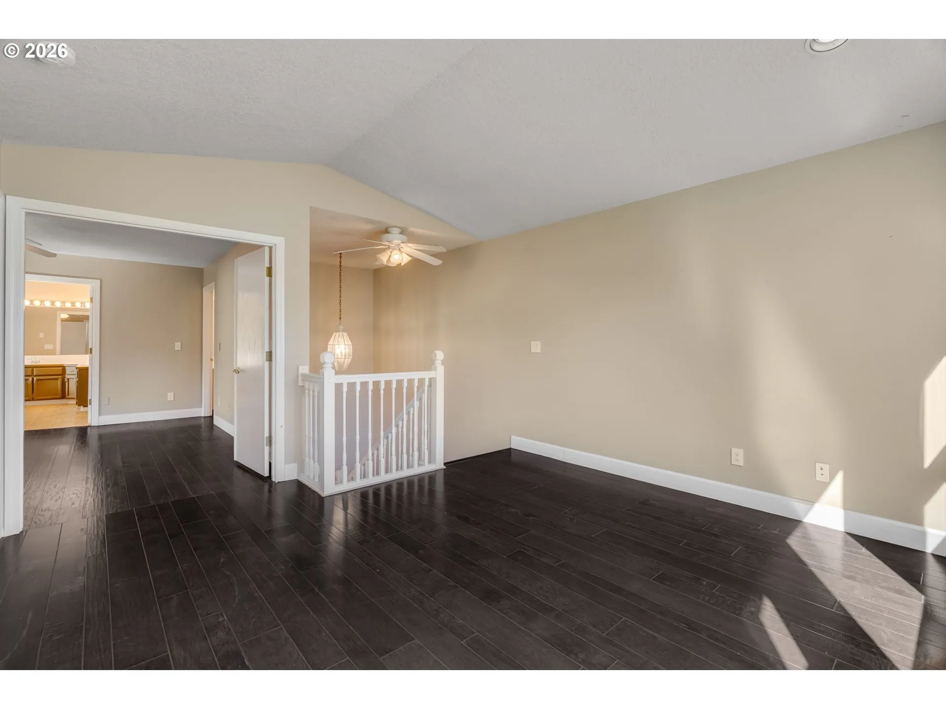 Bonus Room-Upper