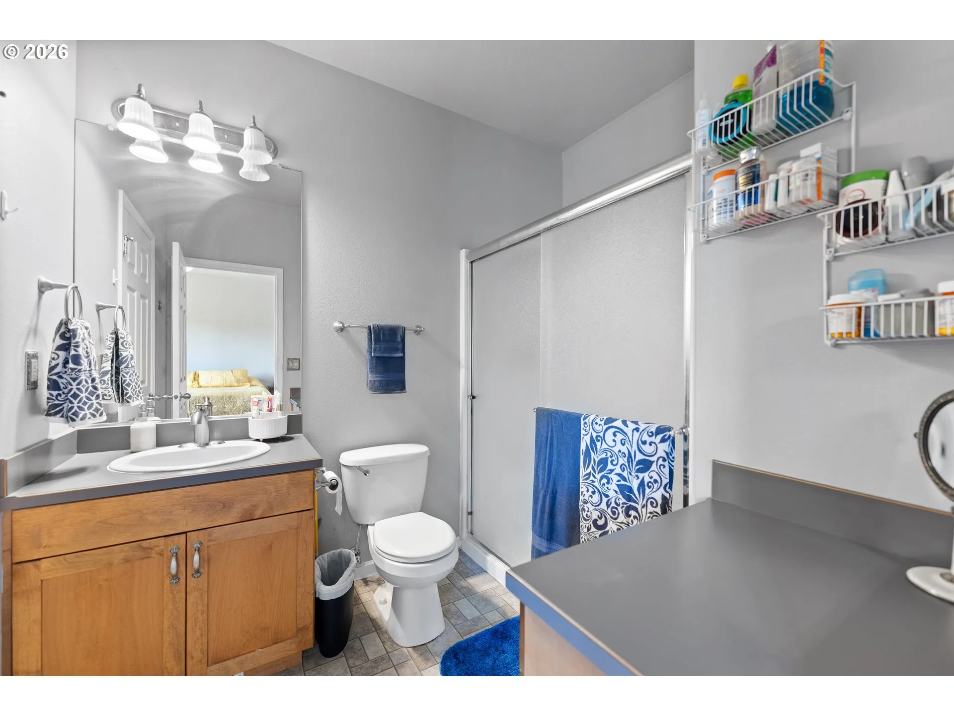 Bathroom, Attached