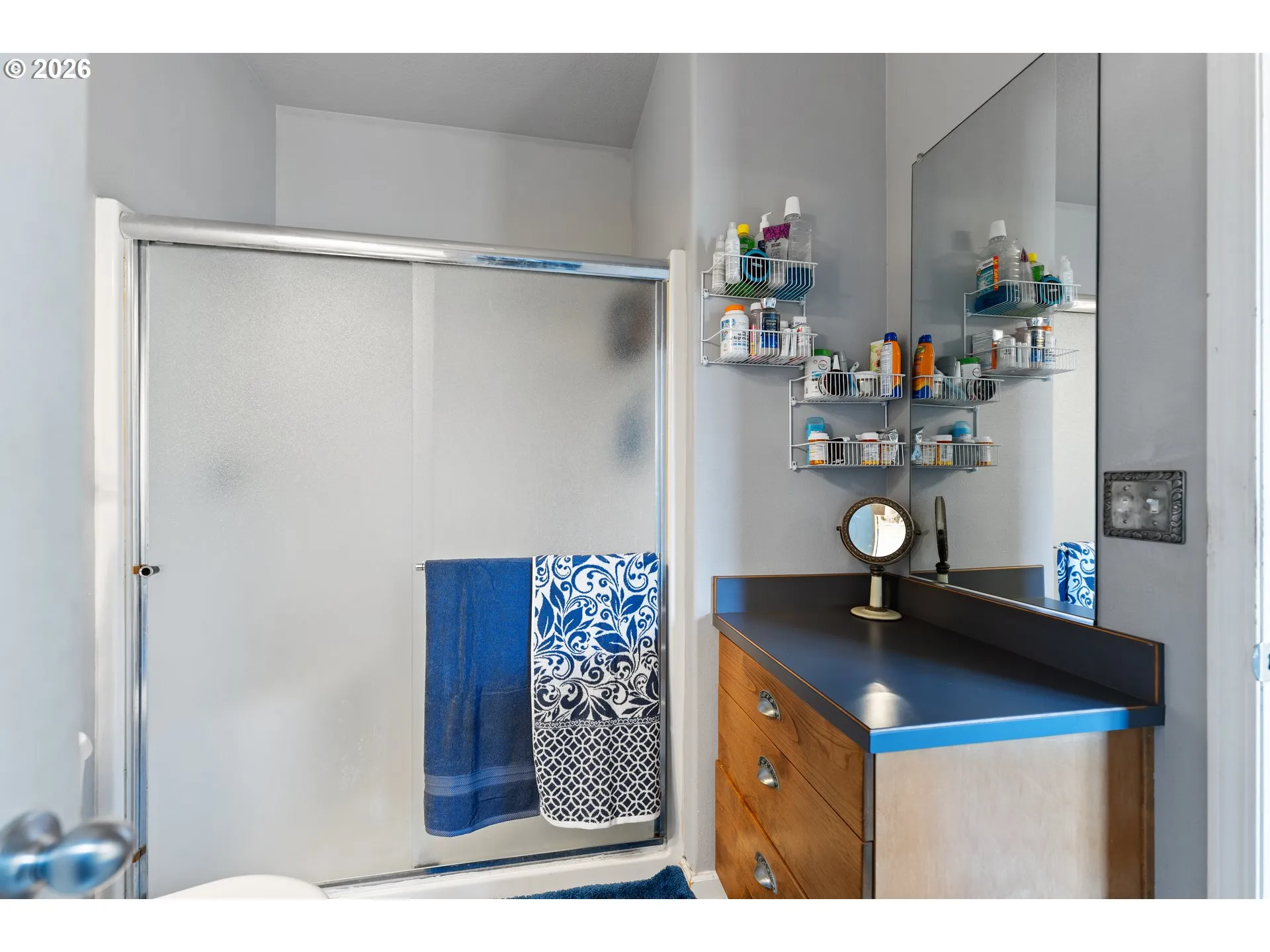 Bathroom, Attached