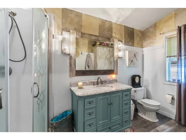 Attached Bathroom #1-Full Bathroom