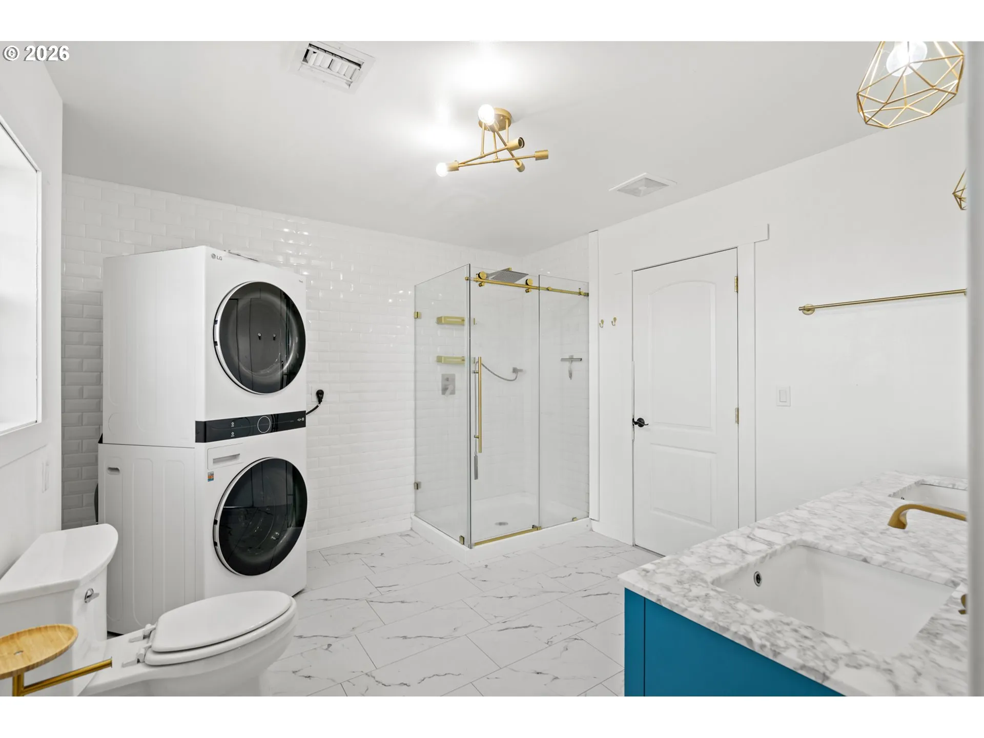 Bathroom, Continental