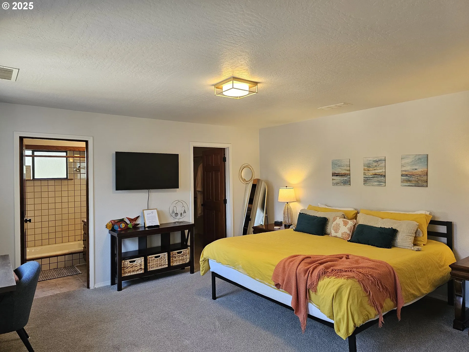 Owner's Suite Bedroom-Walk-In Closet