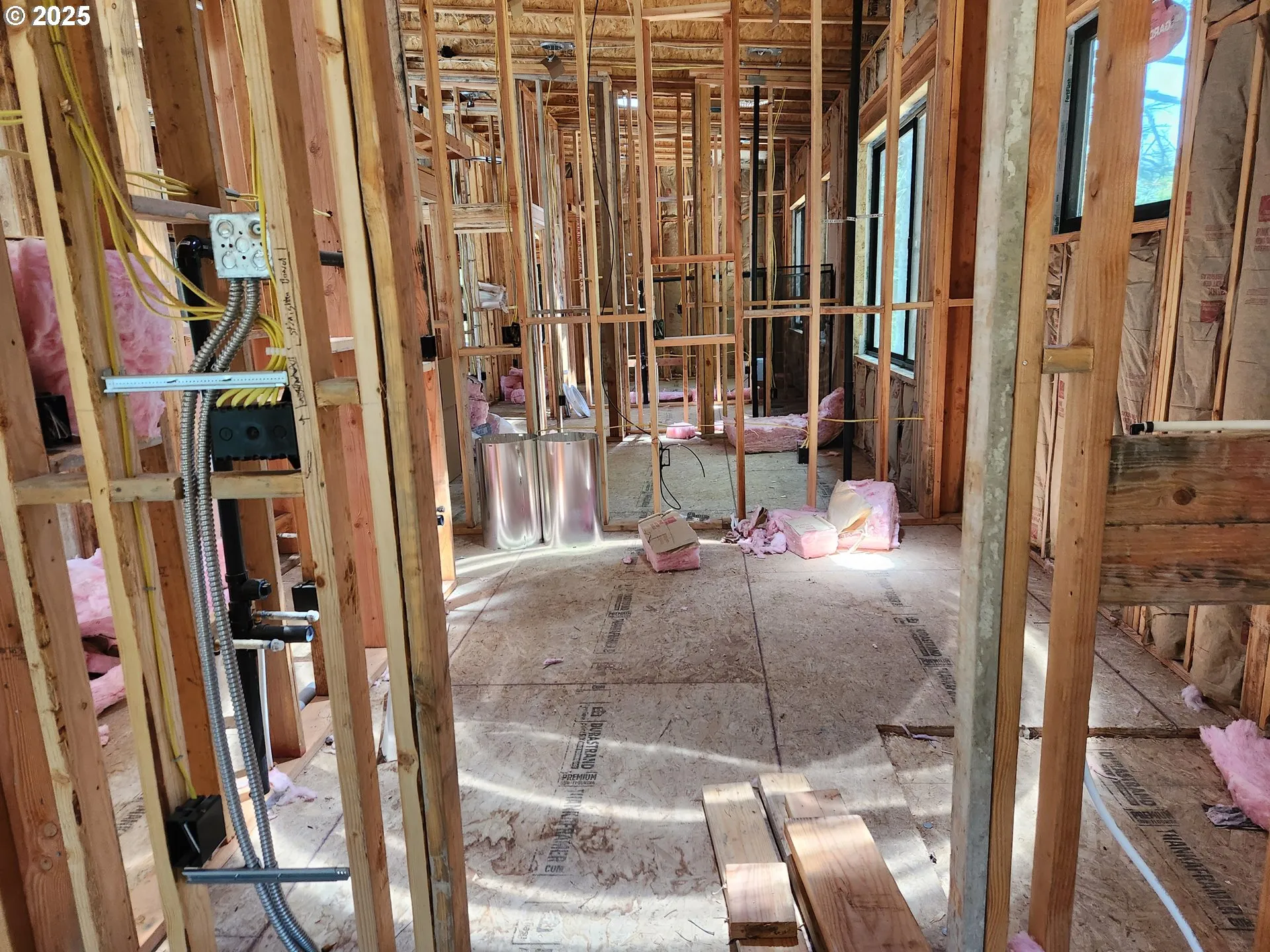 Primary Bedroom-Attached Bathroom