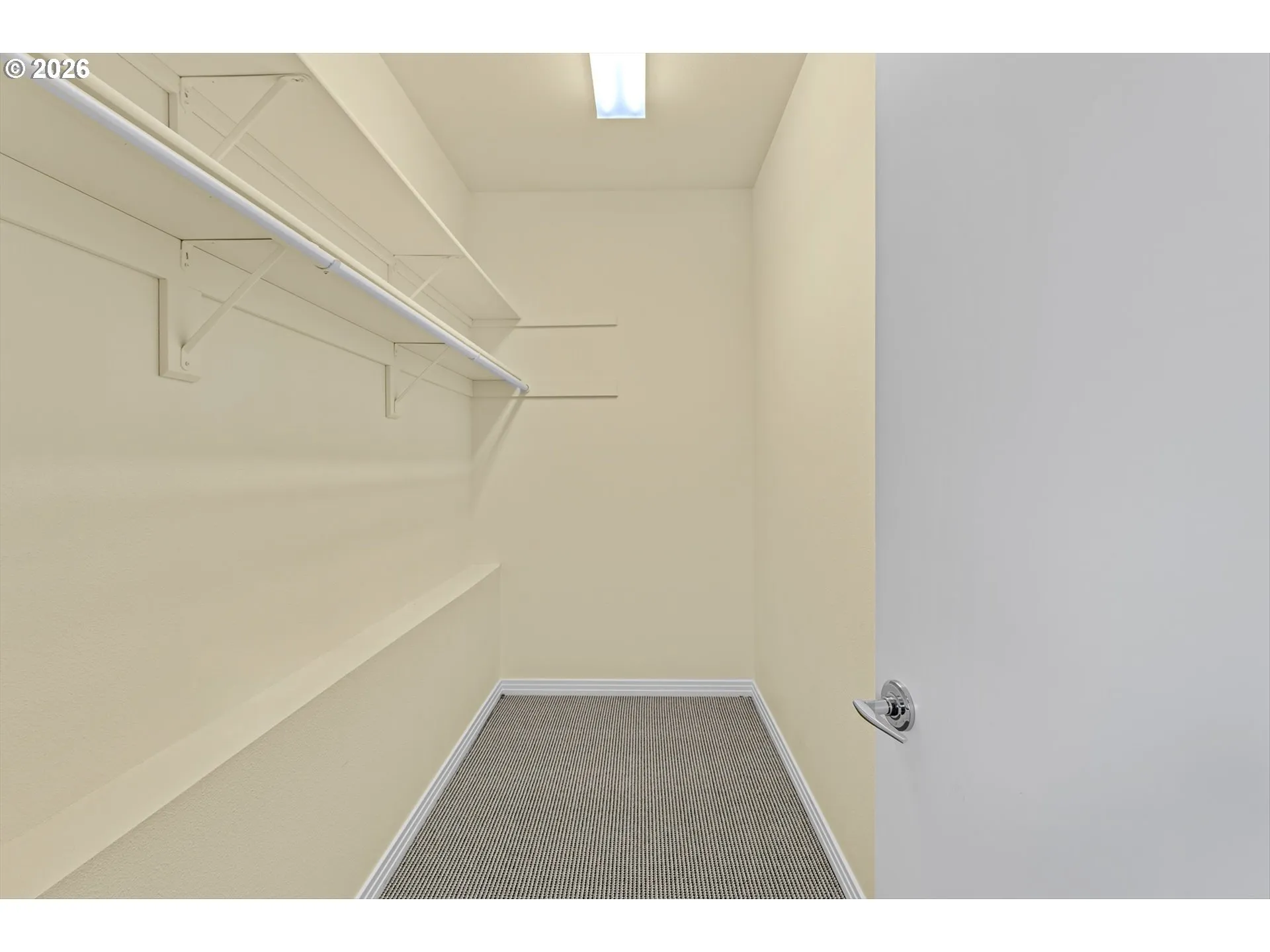 Bedroom-Walk-In Closet