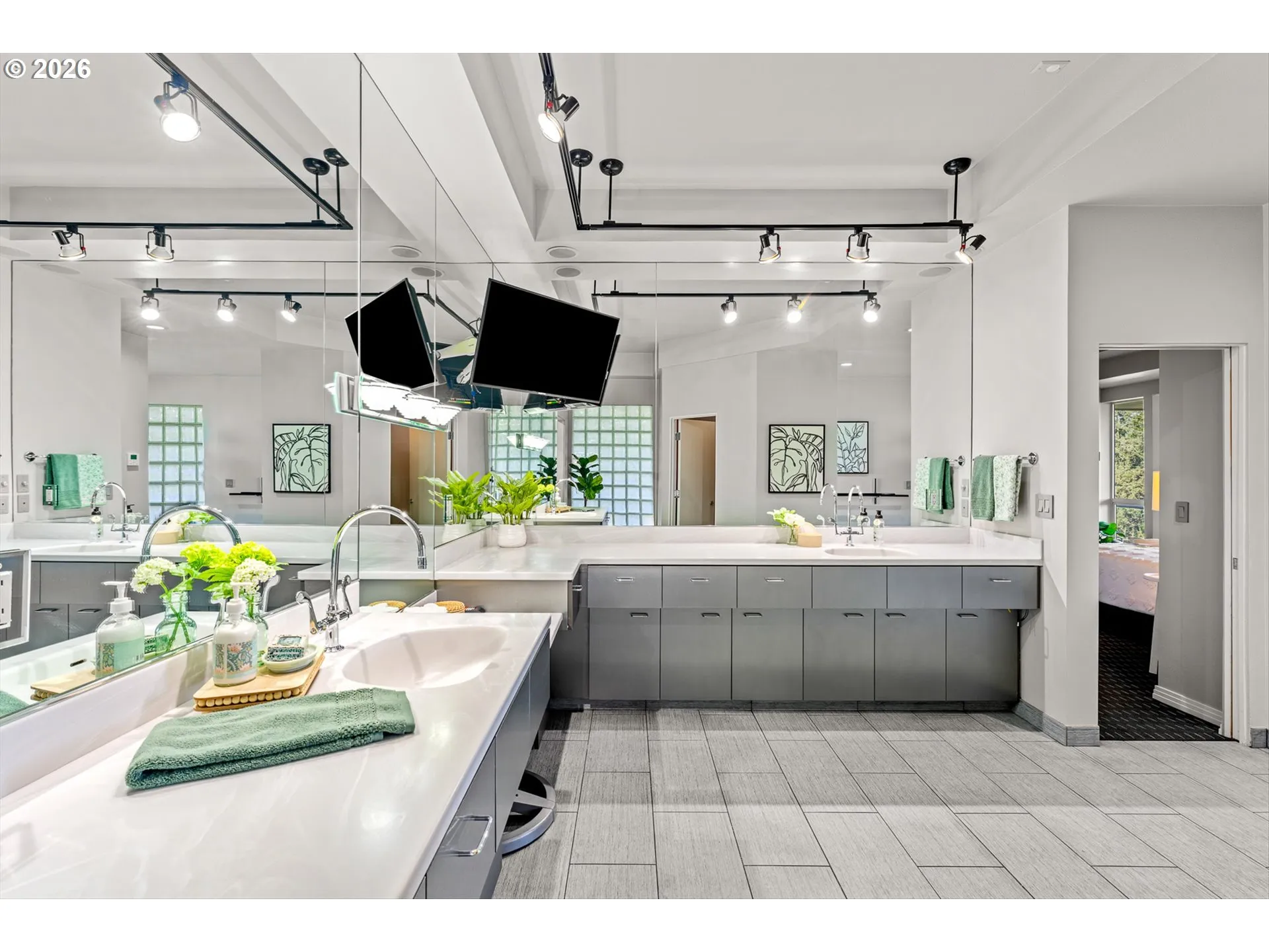 Owner's Suite Bathroom-Double Sinks
