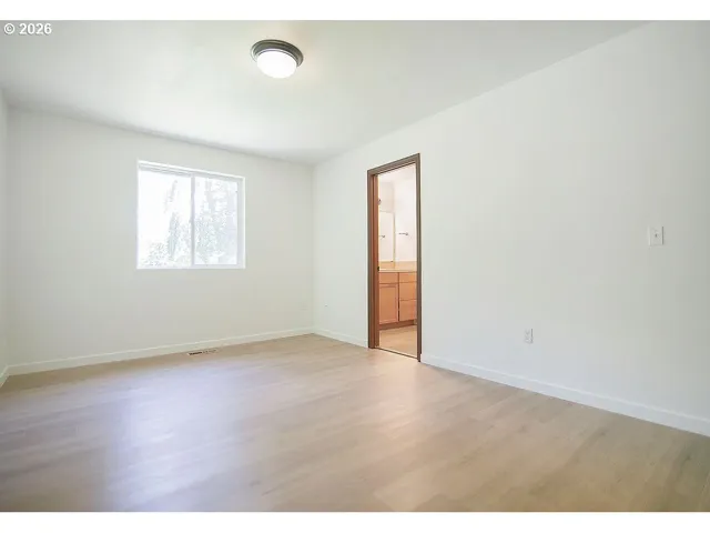 Primary Bedroom-Attached Bathroom