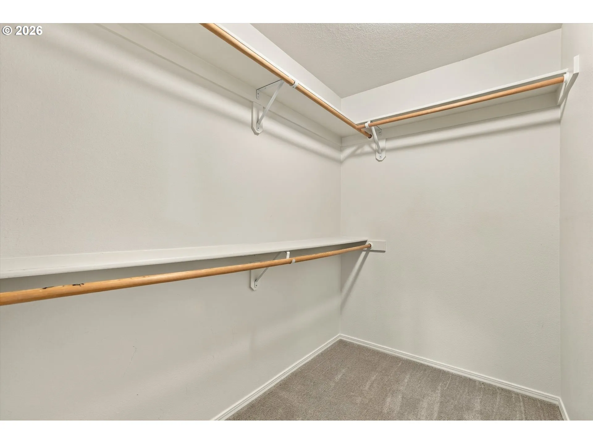 Bedroom-Walk-In Closet