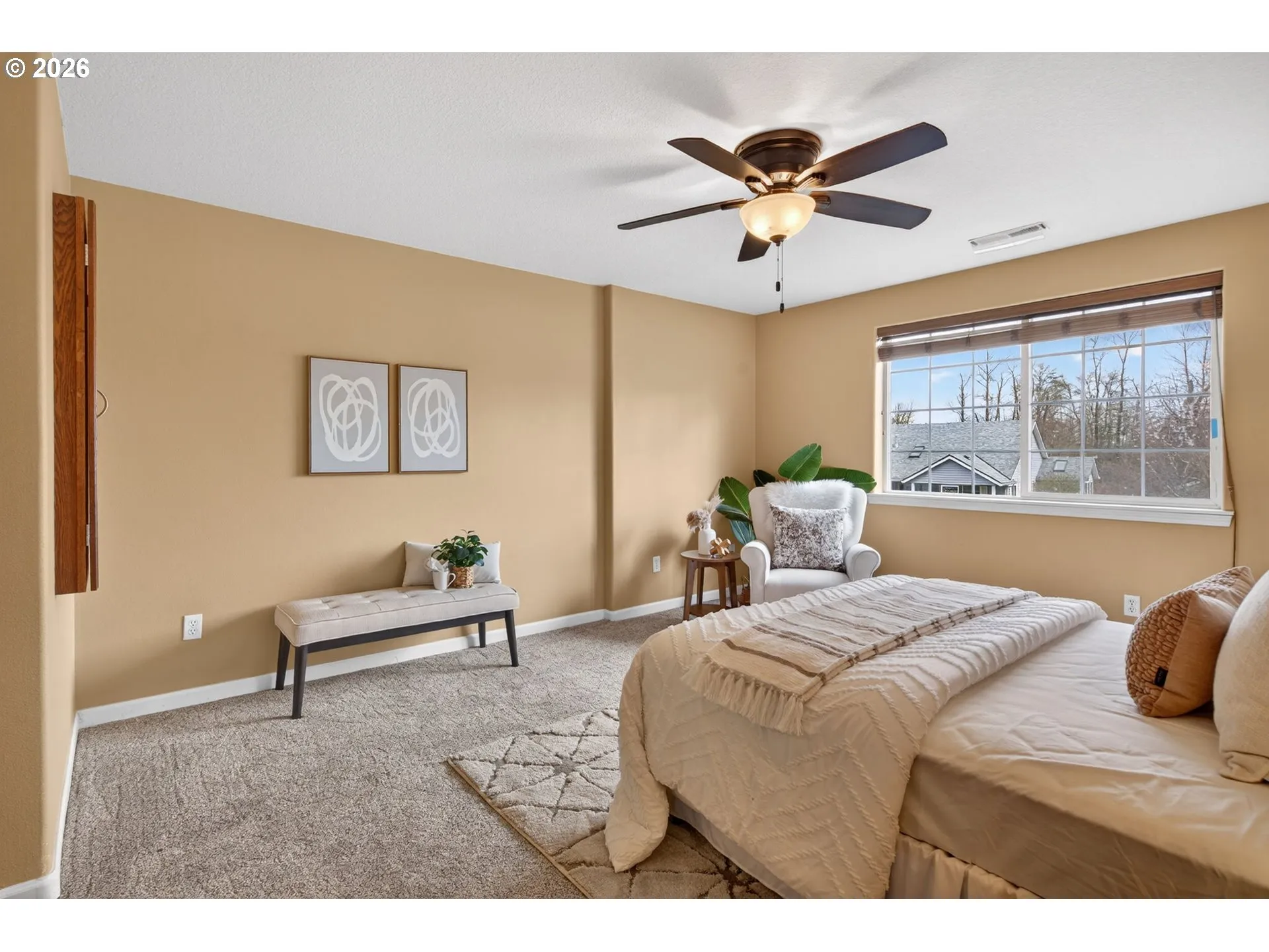 Bedroom, Primary-Upper