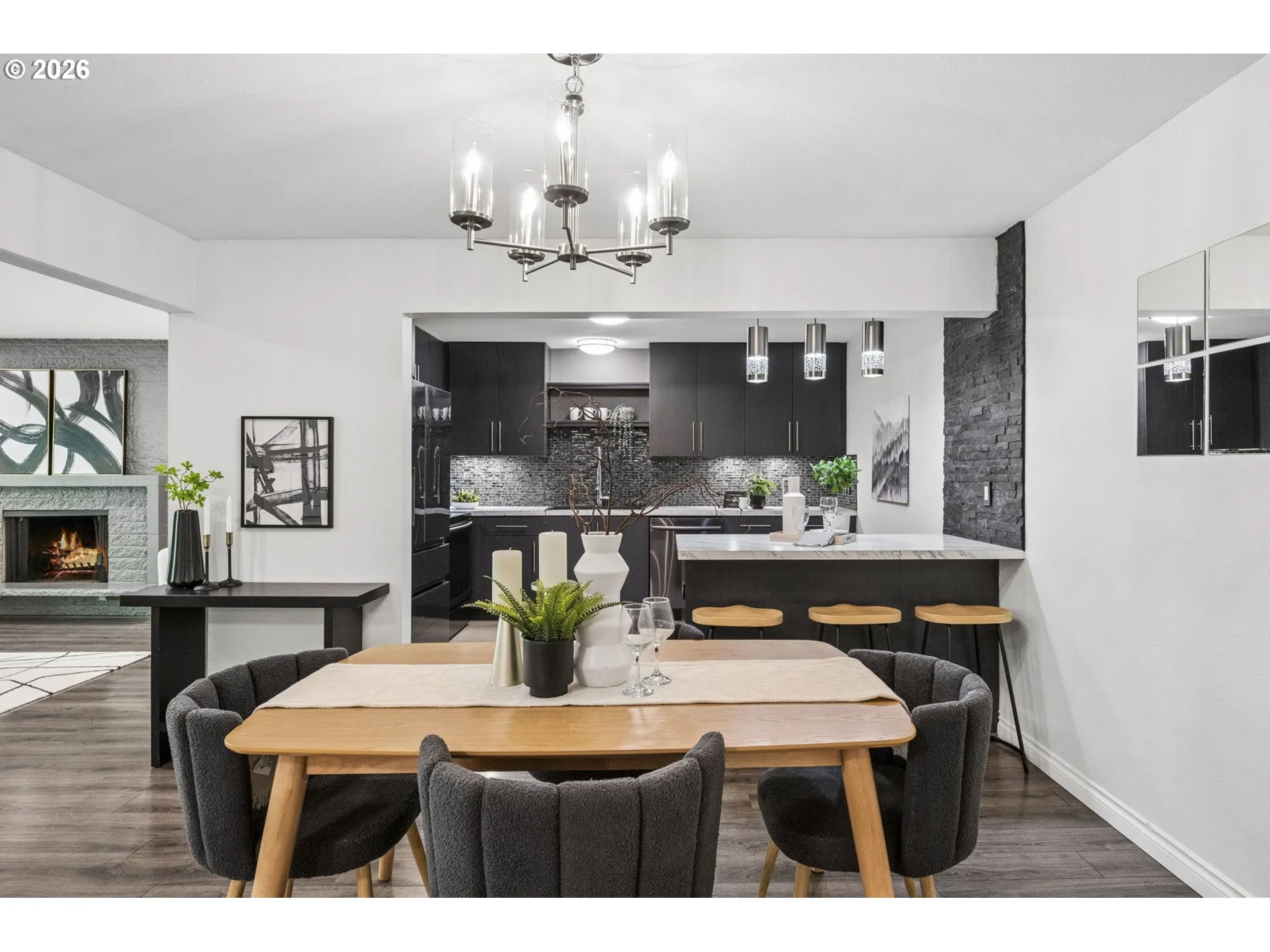 Kitchen/Dining Room