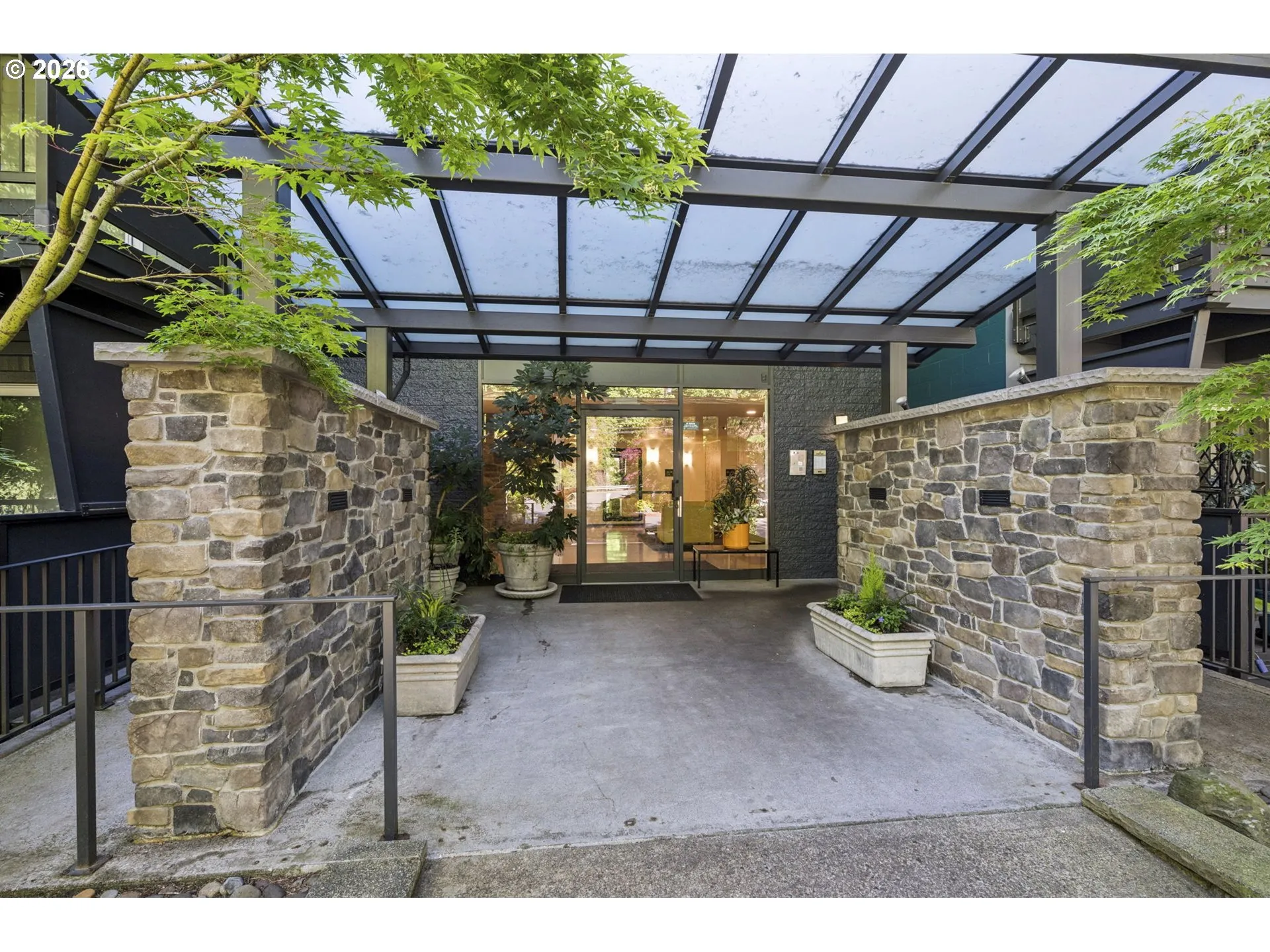 Entrance/Foyer