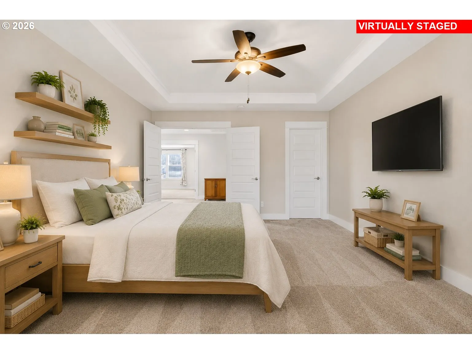 Bedroom, Owner's Suite-Upper