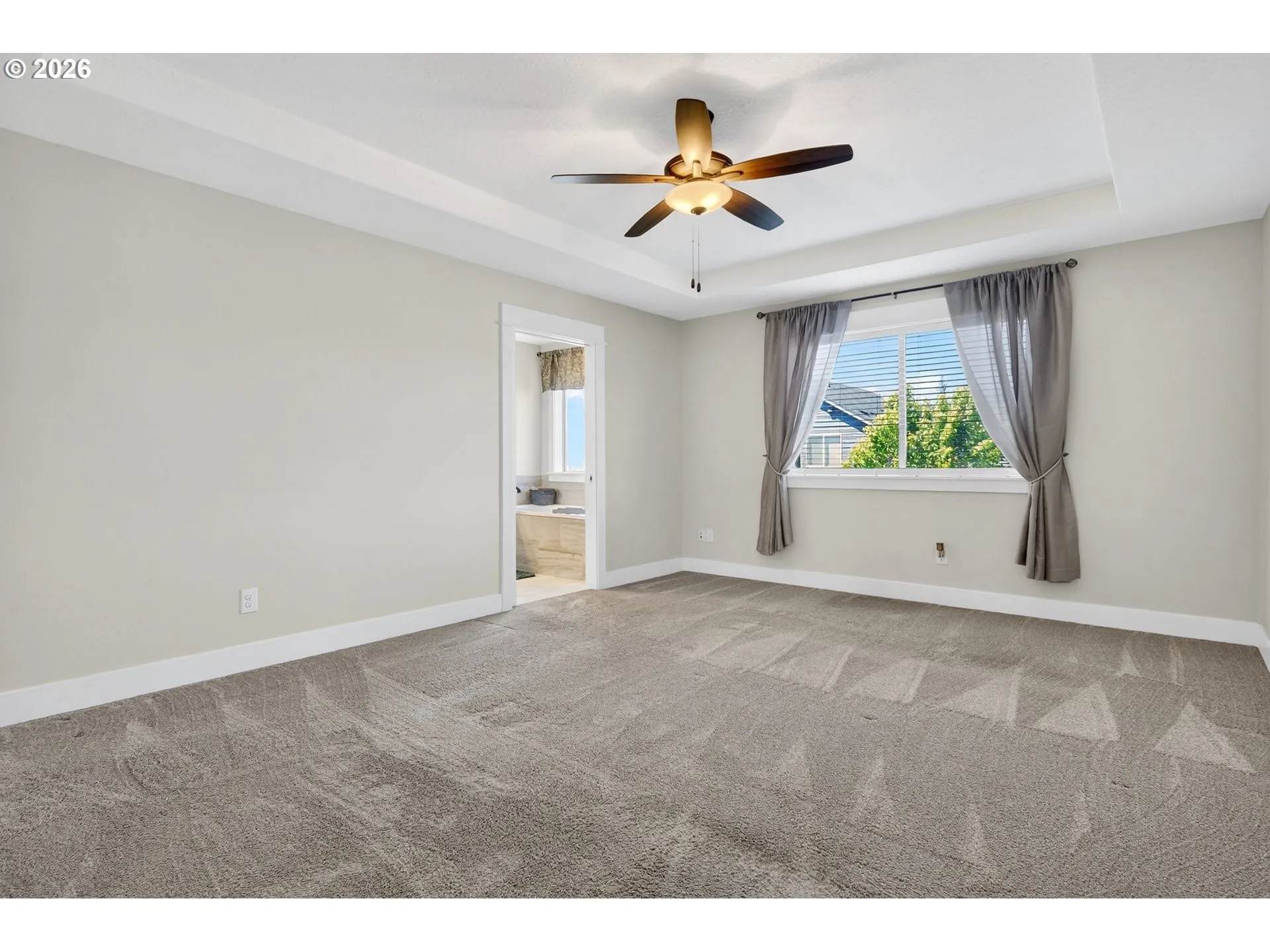 Bedroom, Owner's Suite-Upper