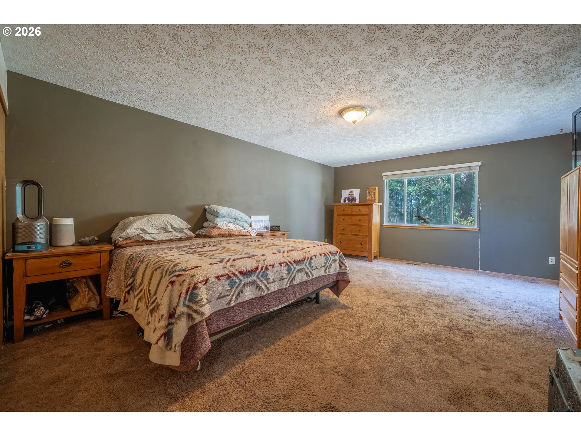 Bedroom, Primary
