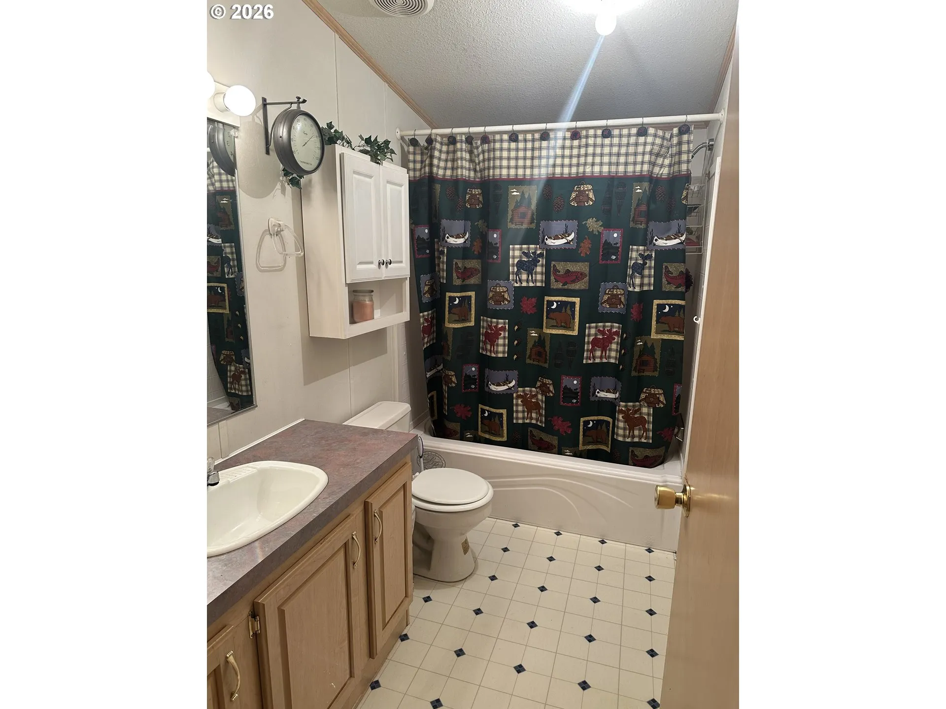 En Suite Bathroom