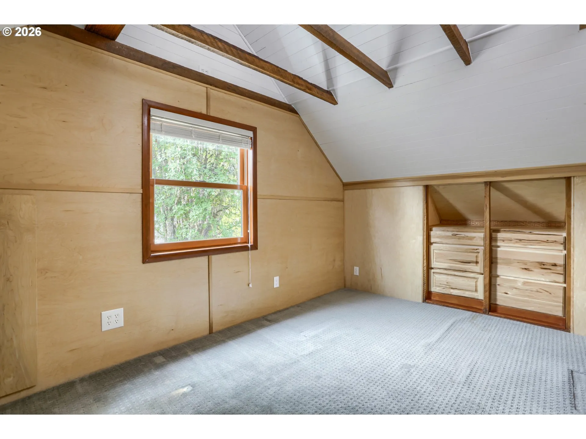 Bedroom-Upper