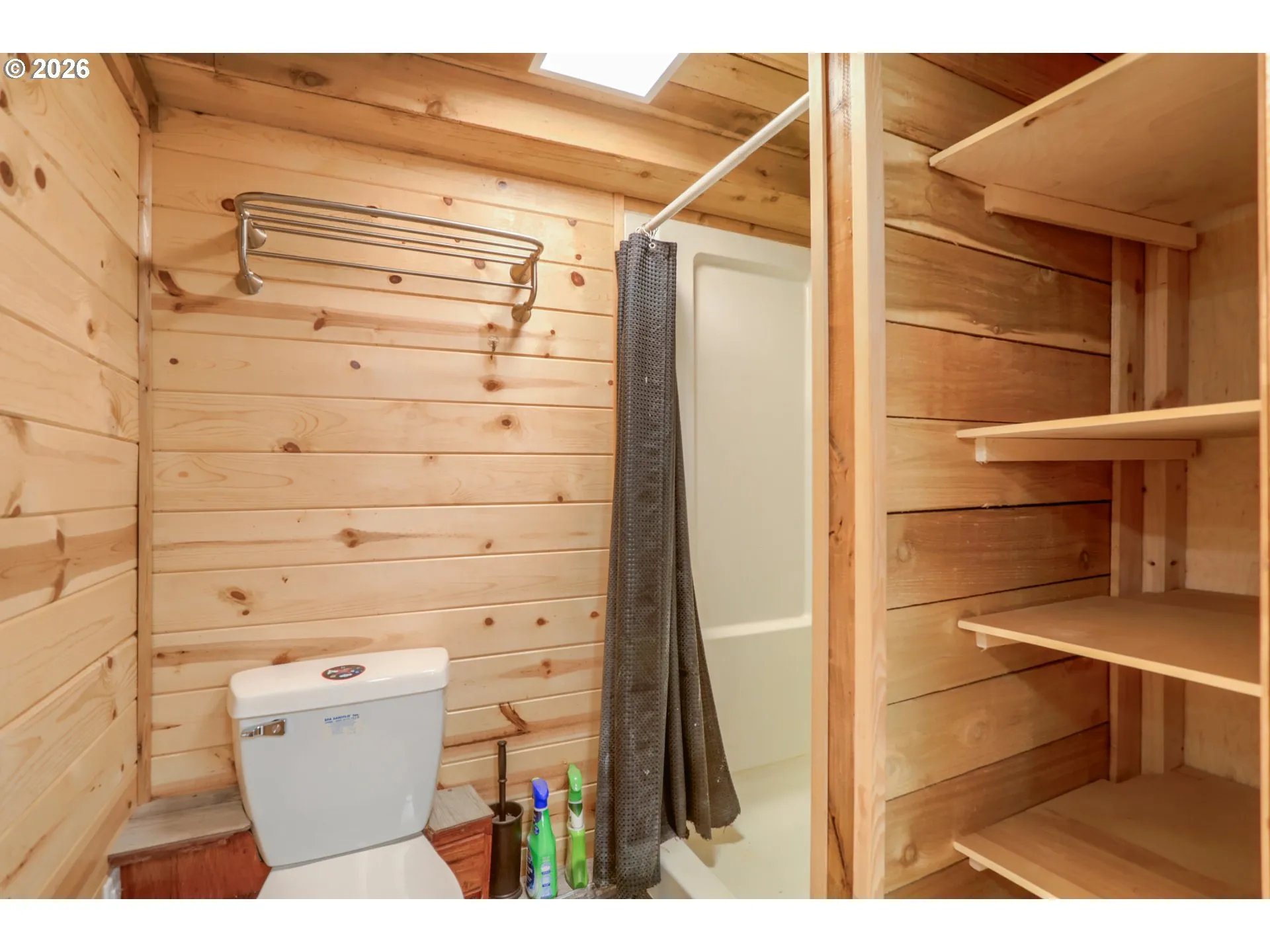Bathroom-Lower